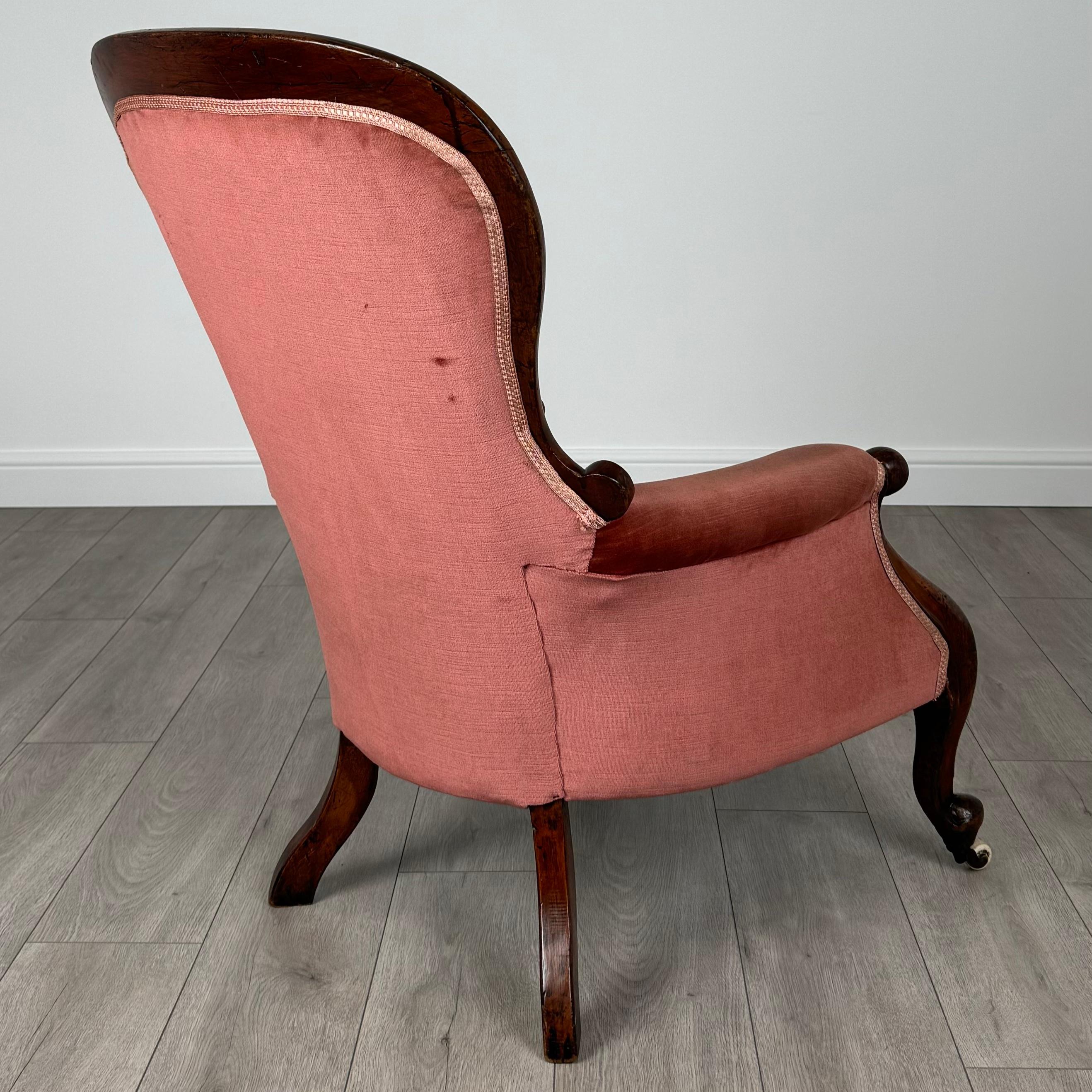 Sillón antiguo del siglo XIX con respaldo de botones de caoba ( REF AF-3548 ) en Bueno estado para la venta en Ledbury, GB