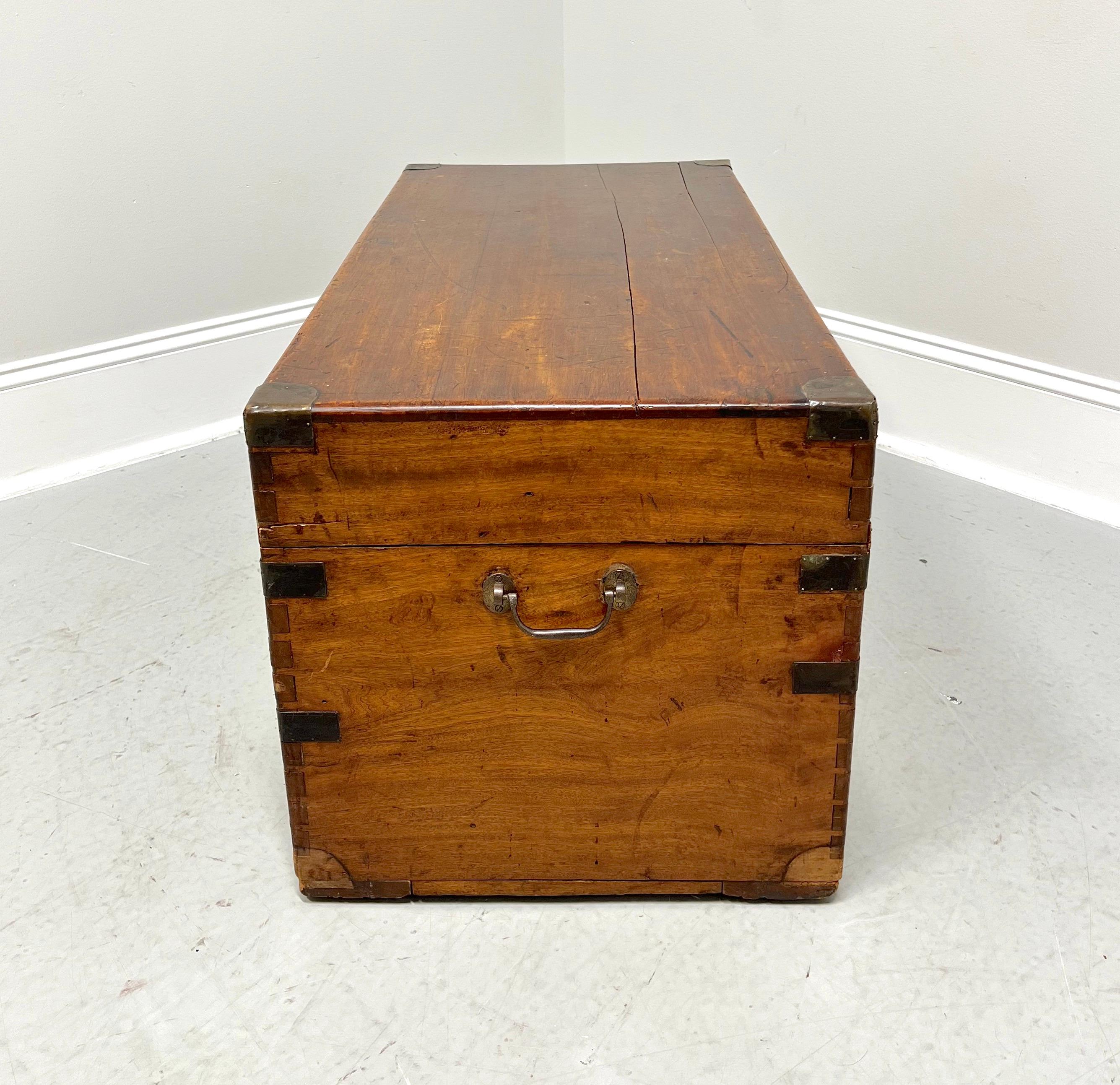 Antique 19th Century Camphorwood Russian Sea Captain's Military Campaign Chest In Good Condition For Sale In Charlotte, NC