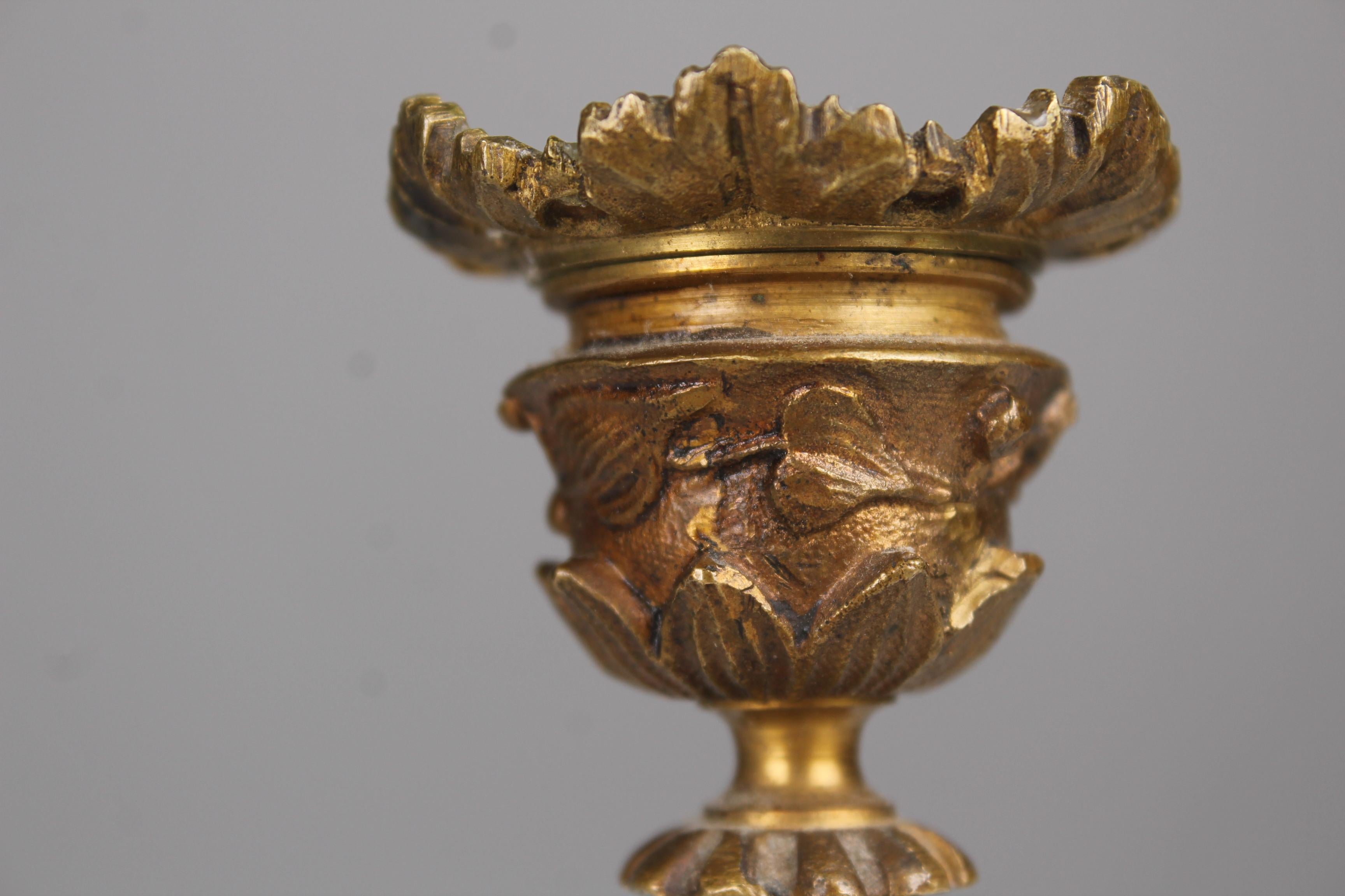 Francese Antico candeliere del XIX secolo, ottone, elefanti, Francia in vendita