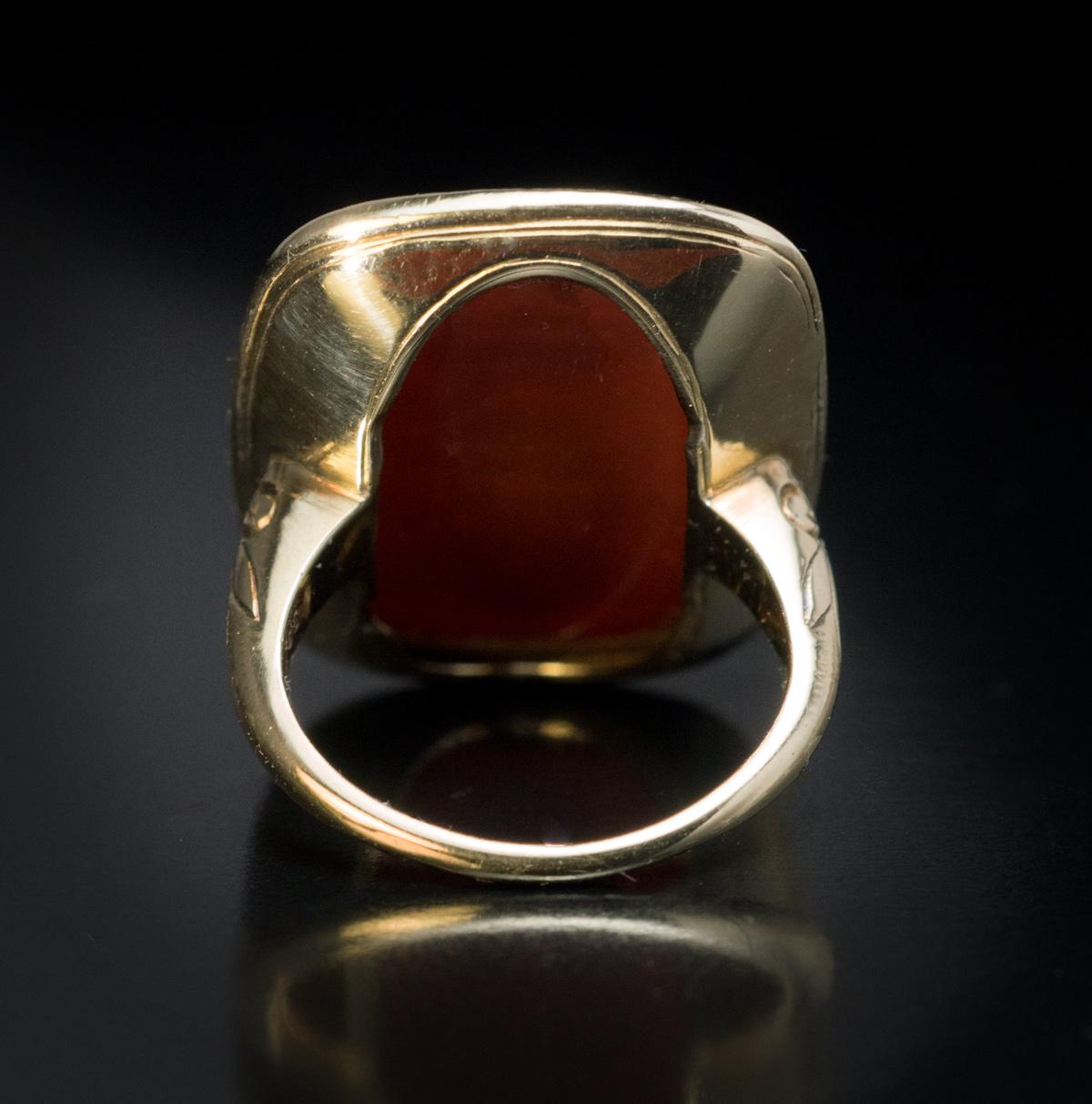 Antique 19th Century Carnelian Aristocrat  Signet Ring In Excellent Condition In Chicago, IL