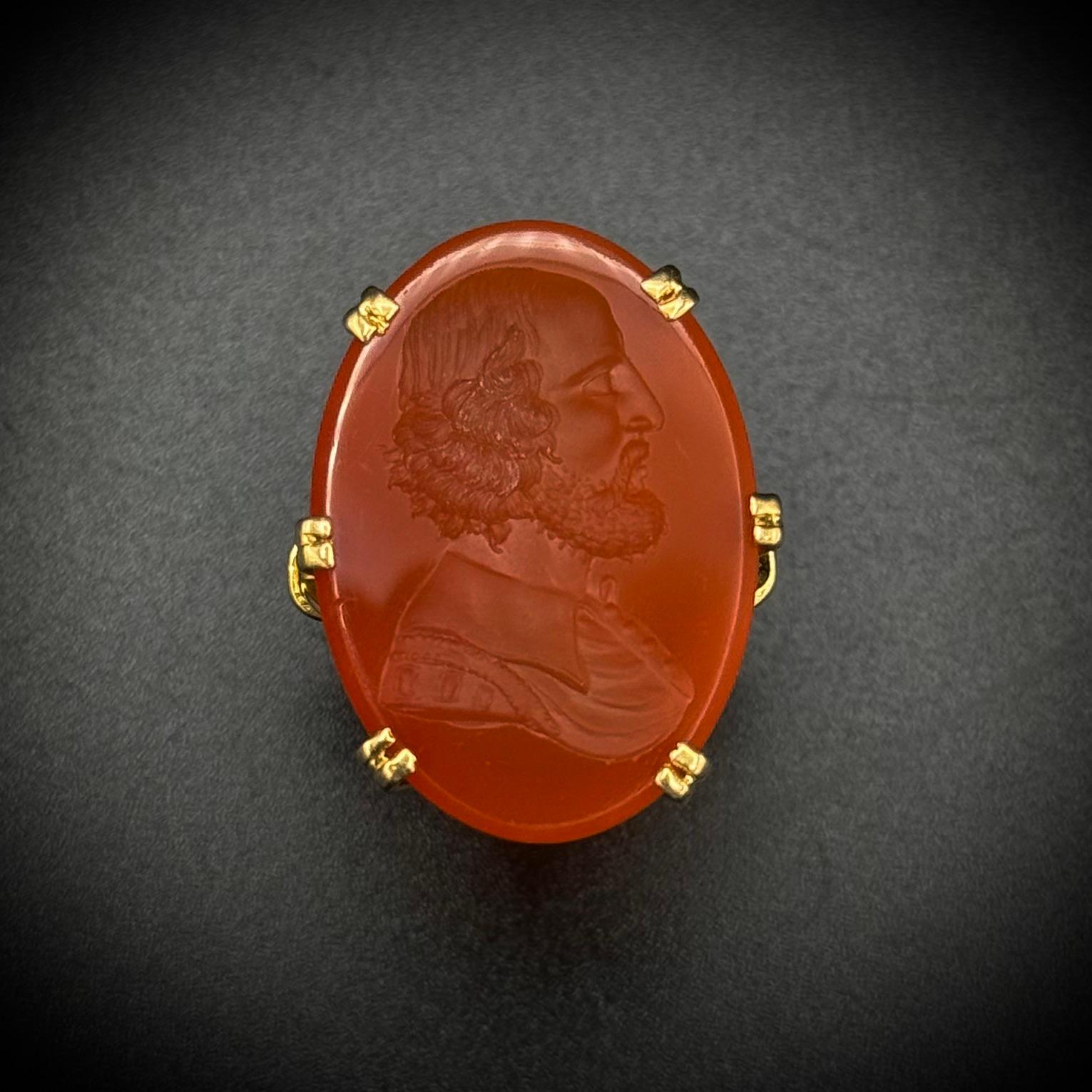 Antique 19th Century Carnelian Bearded Man Intaglio Ring Yellow Gold Portuguese For Sale 4