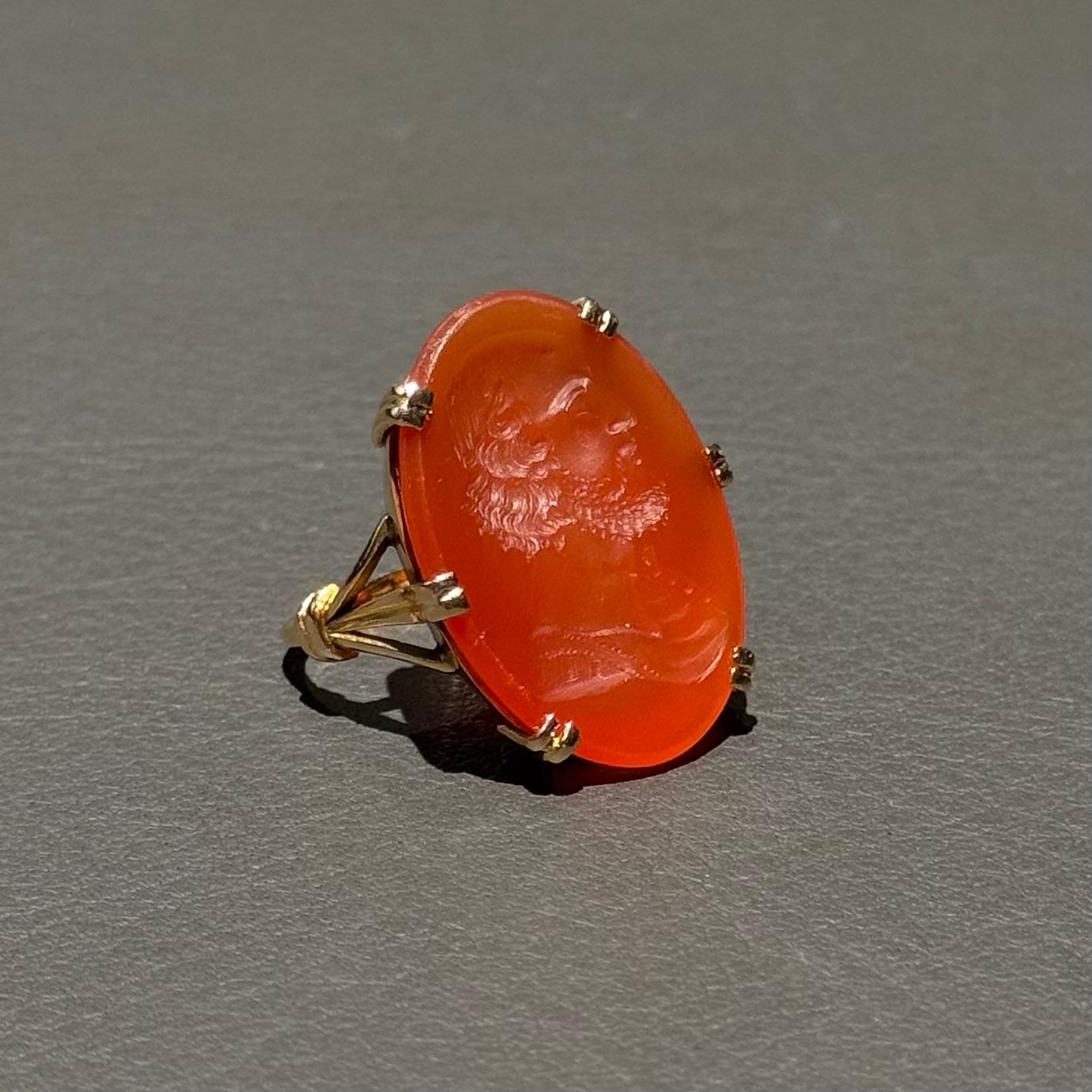 Antique 19th Century Carnelian Bearded Man Intaglio Ring Yellow Gold Portuguese For Sale 5