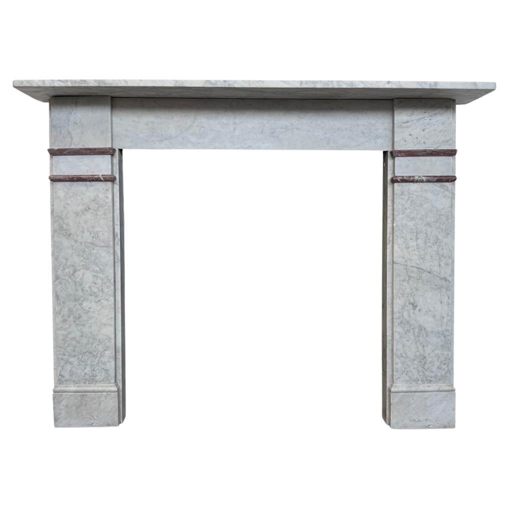 Antique 19th-century Carrara marble fireplace surround For Sale