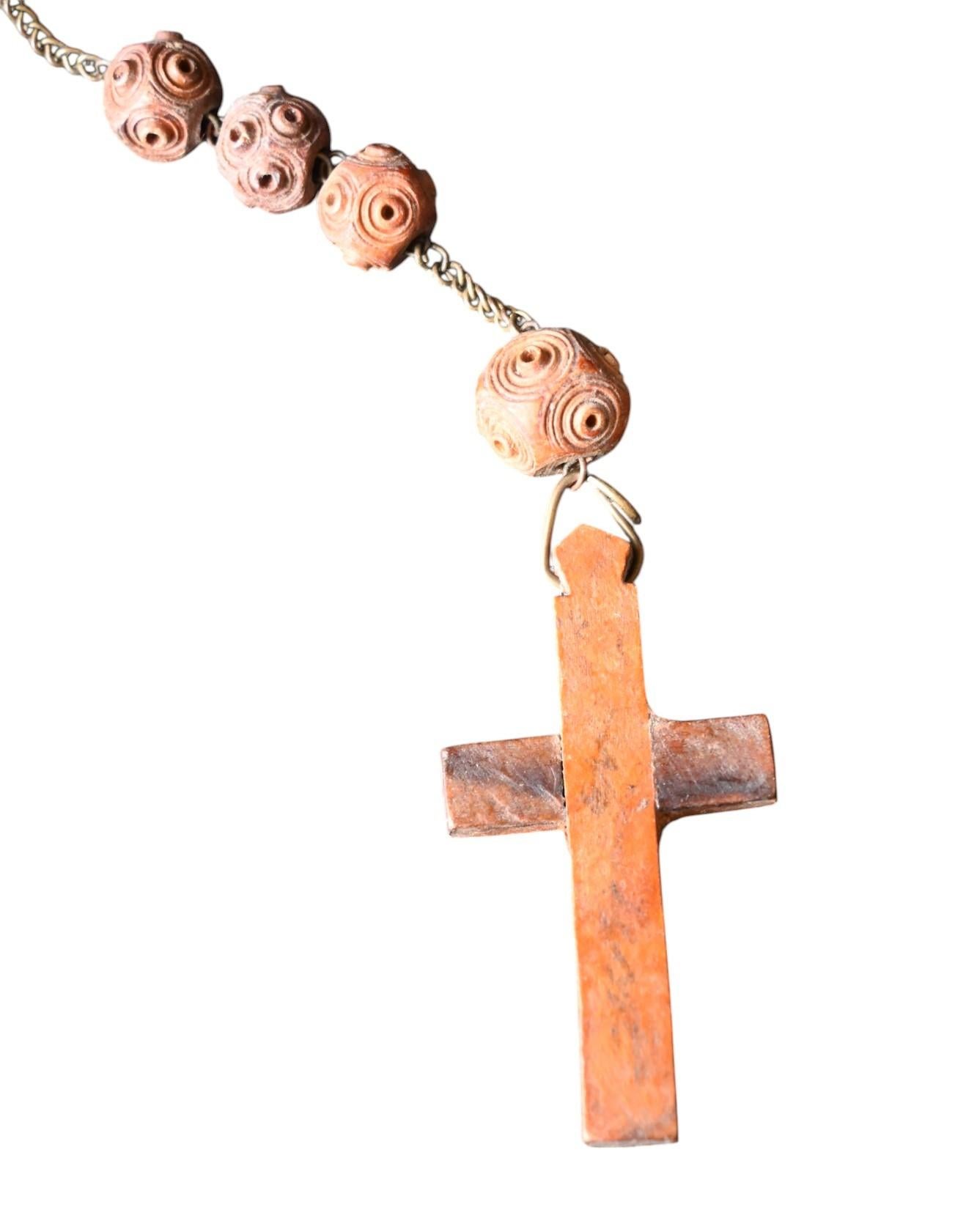 Antique 19th century carved hardwood rosary en Bueno estado para la venta en Bilzen, BE