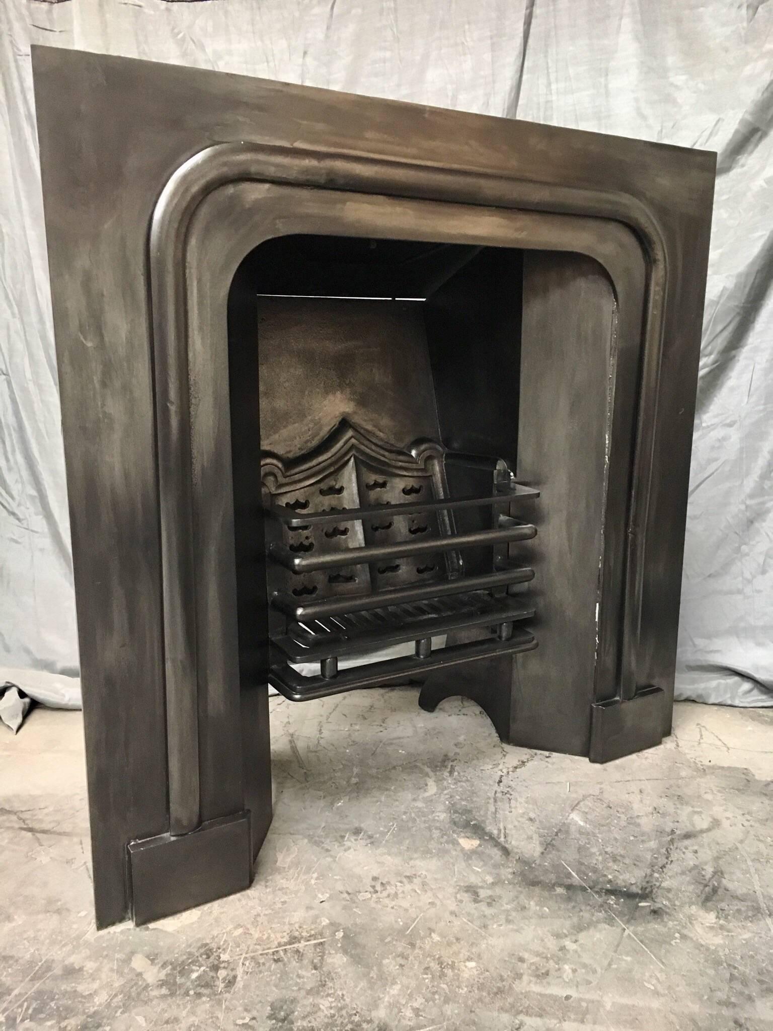 English Antique 19th Century Cast Iron Gothic Style Fireplace Insert, Carron Foundry