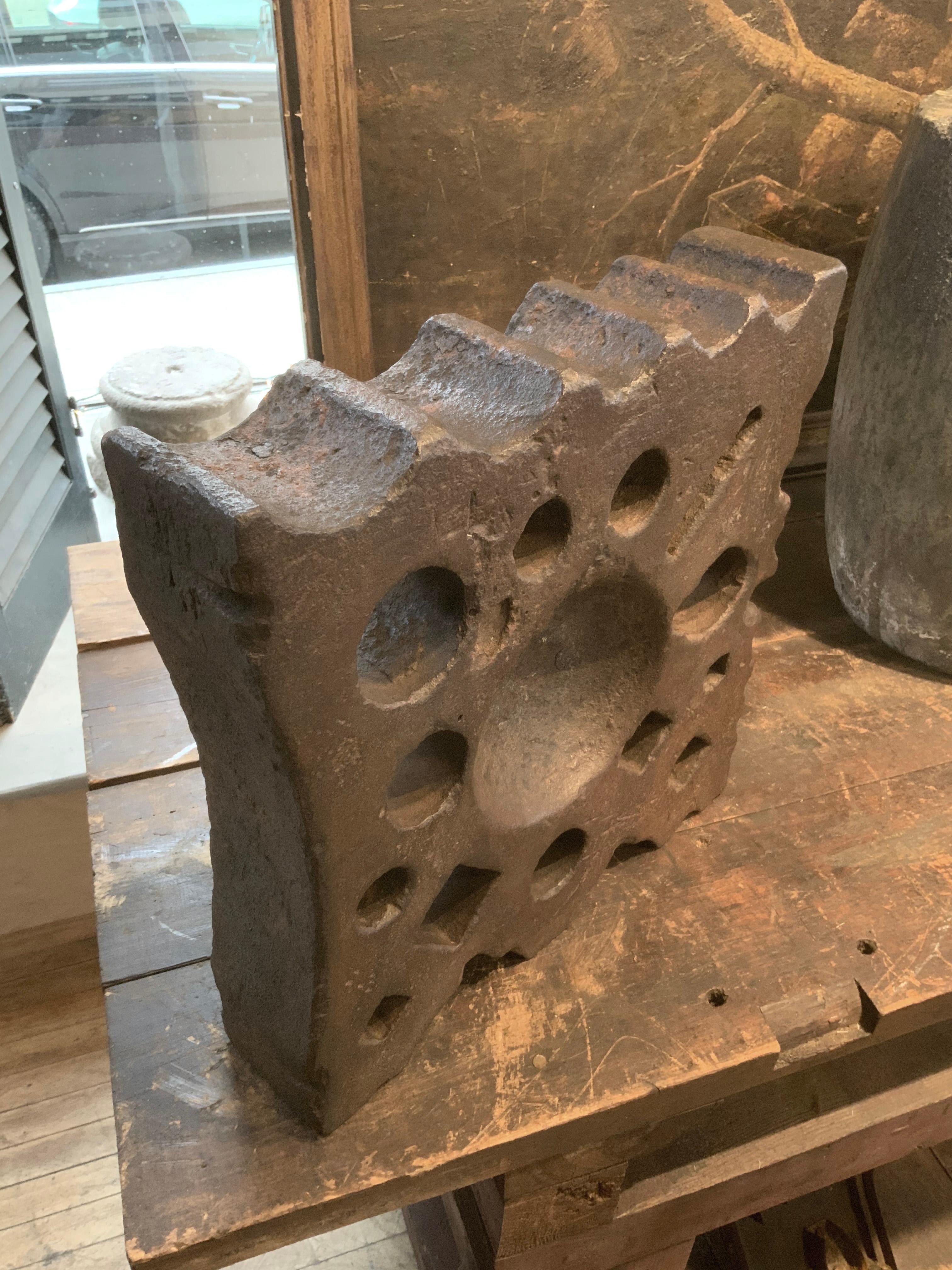 American Antique 19th Century Cast Iron Swage Block