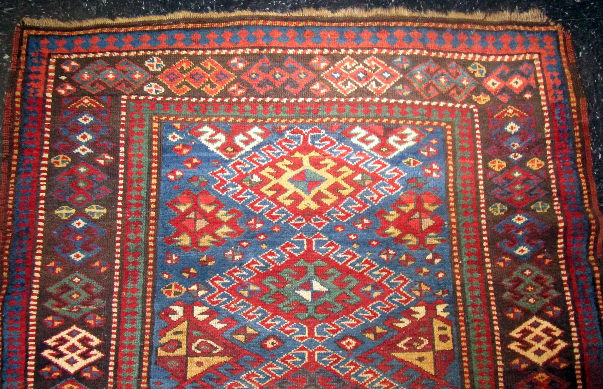 Antique 19th Century Caucasian Kazak Rug In Good Condition For Sale In Savannah, GA