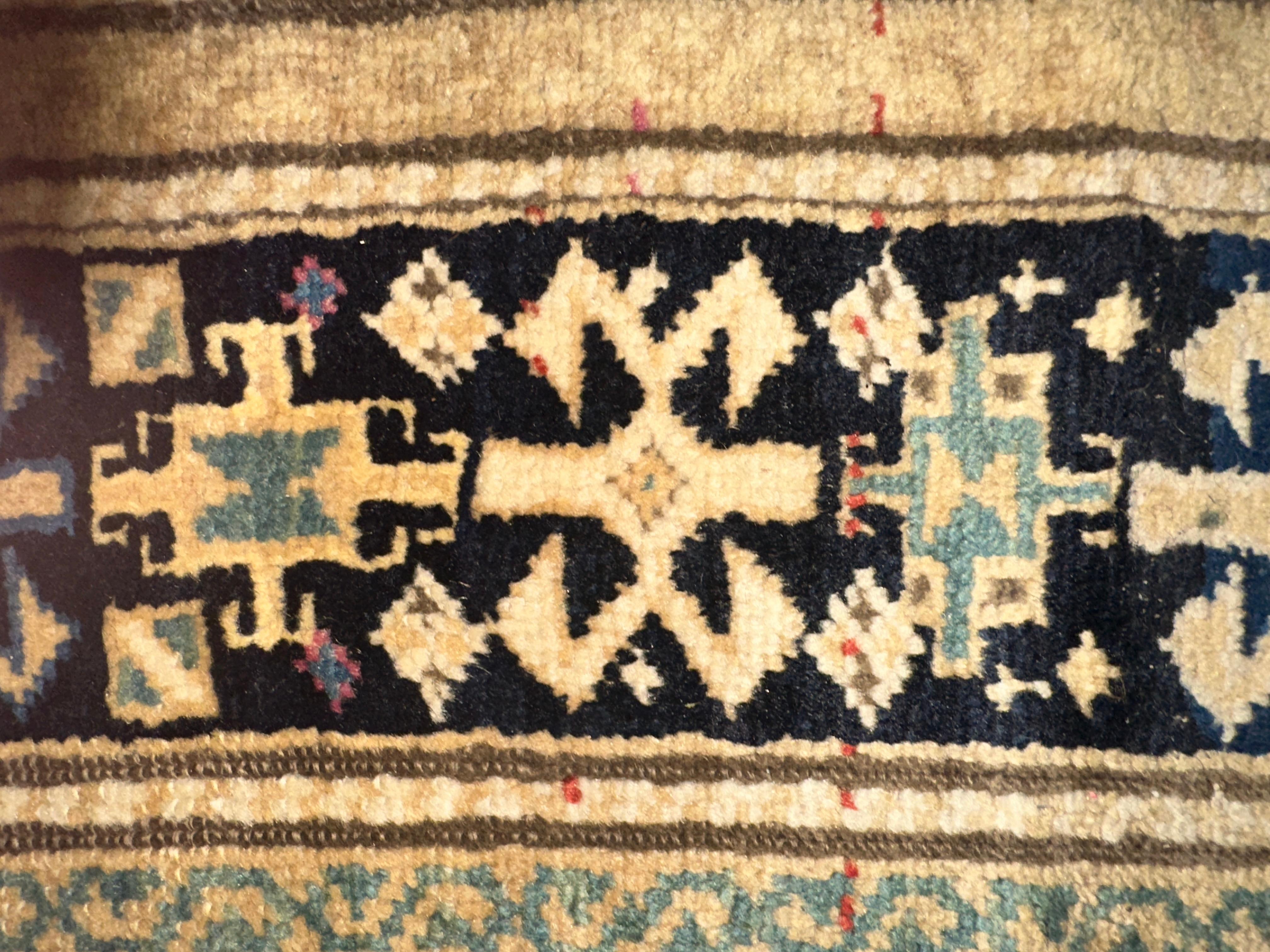 Antiker kaukasischer orientalischer Gebetsteppich aus dem 19. Jahrhundert - RR5258 im Angebot 9