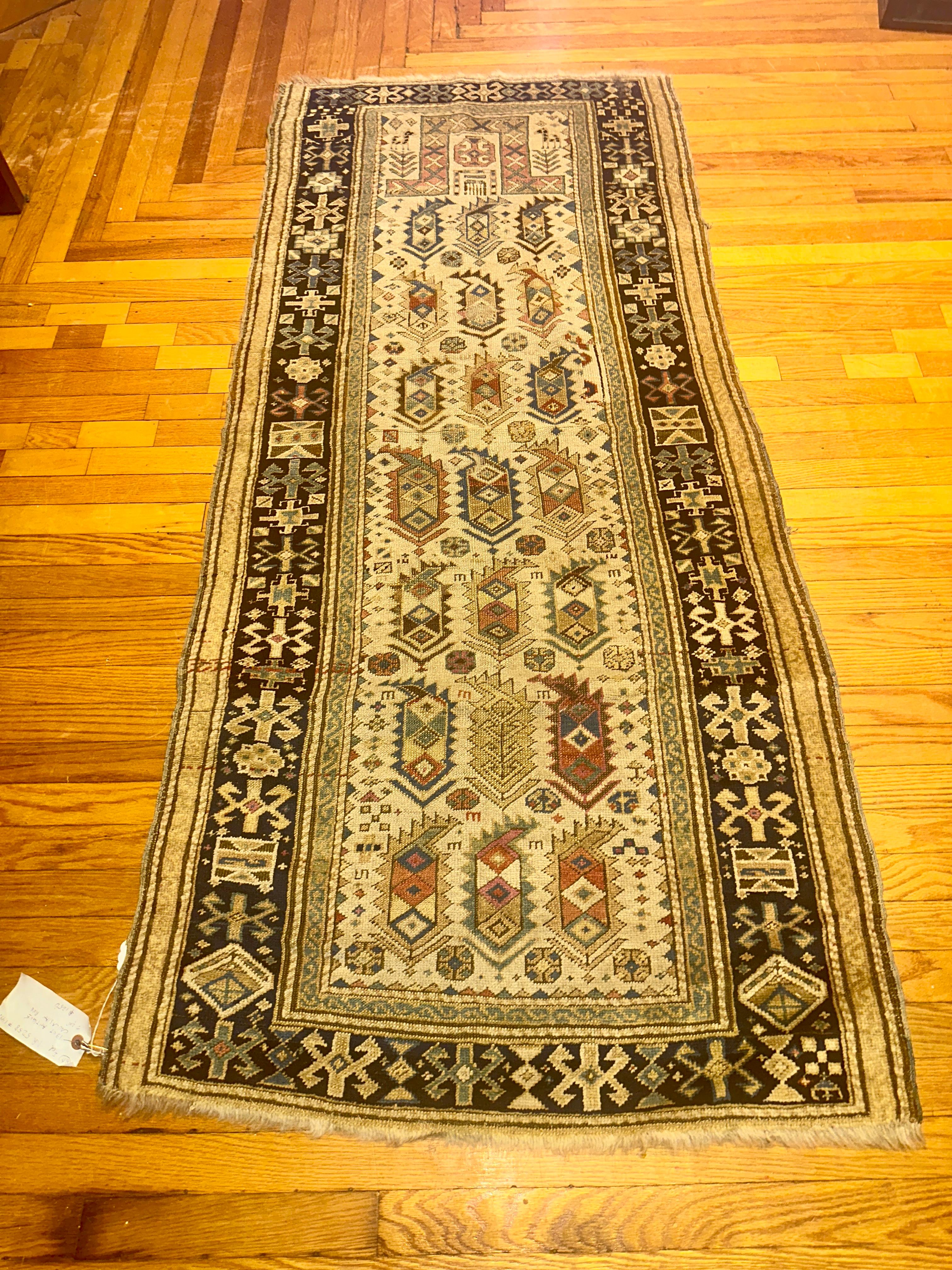 Antiker kaukasischer orientalischer Gebetsteppich aus dem 19. Jahrhundert - RR5258 (Kaukasisch) im Angebot