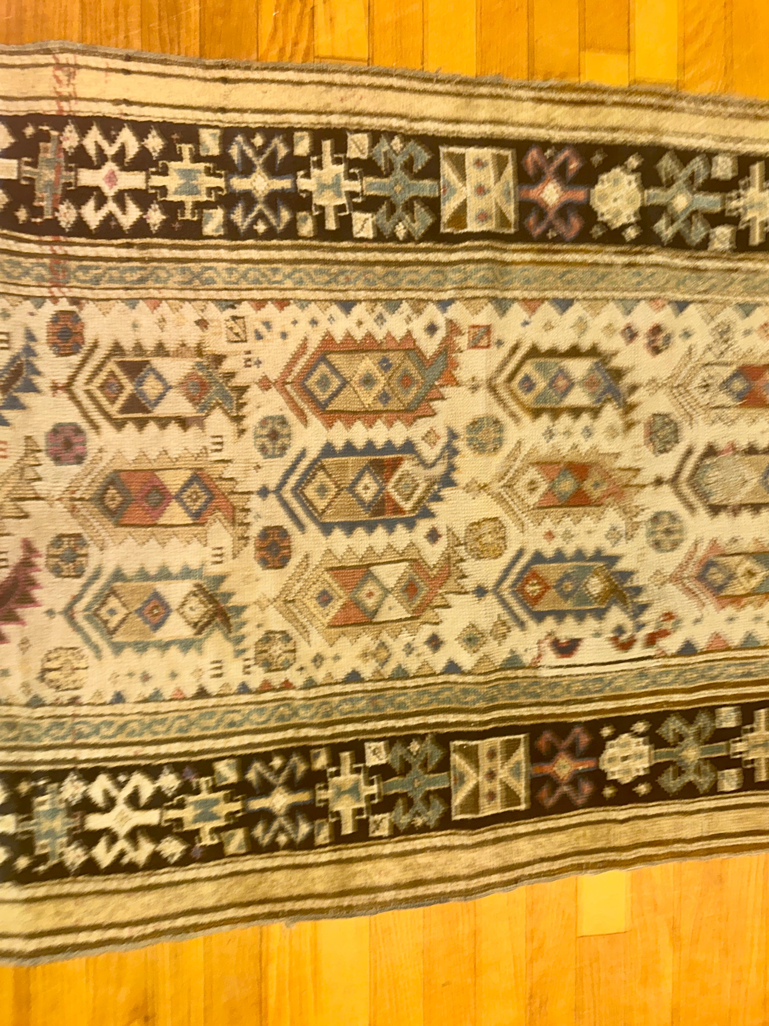 Antiker kaukasischer orientalischer Gebetsteppich aus dem 19. Jahrhundert - RR5258 im Angebot 1