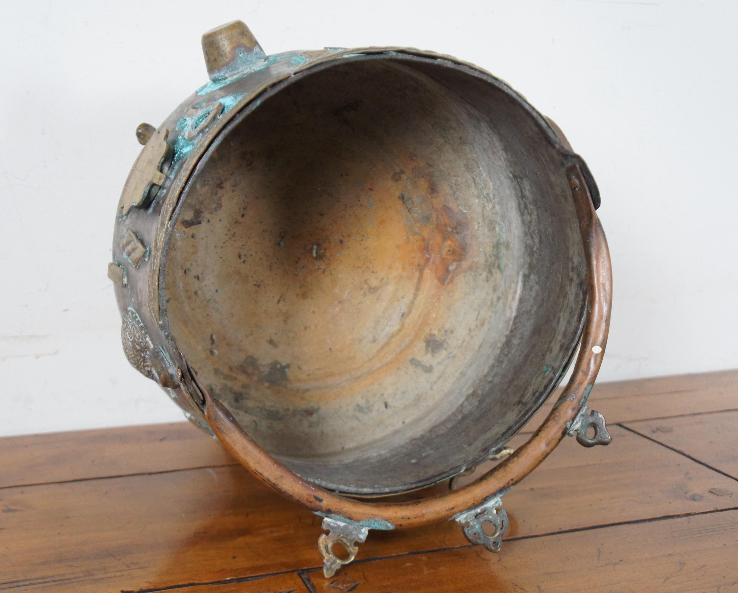 Antique 19th Century Chinese Bronze Ornate Cauldron Pot Planter Tripod For Sale 2