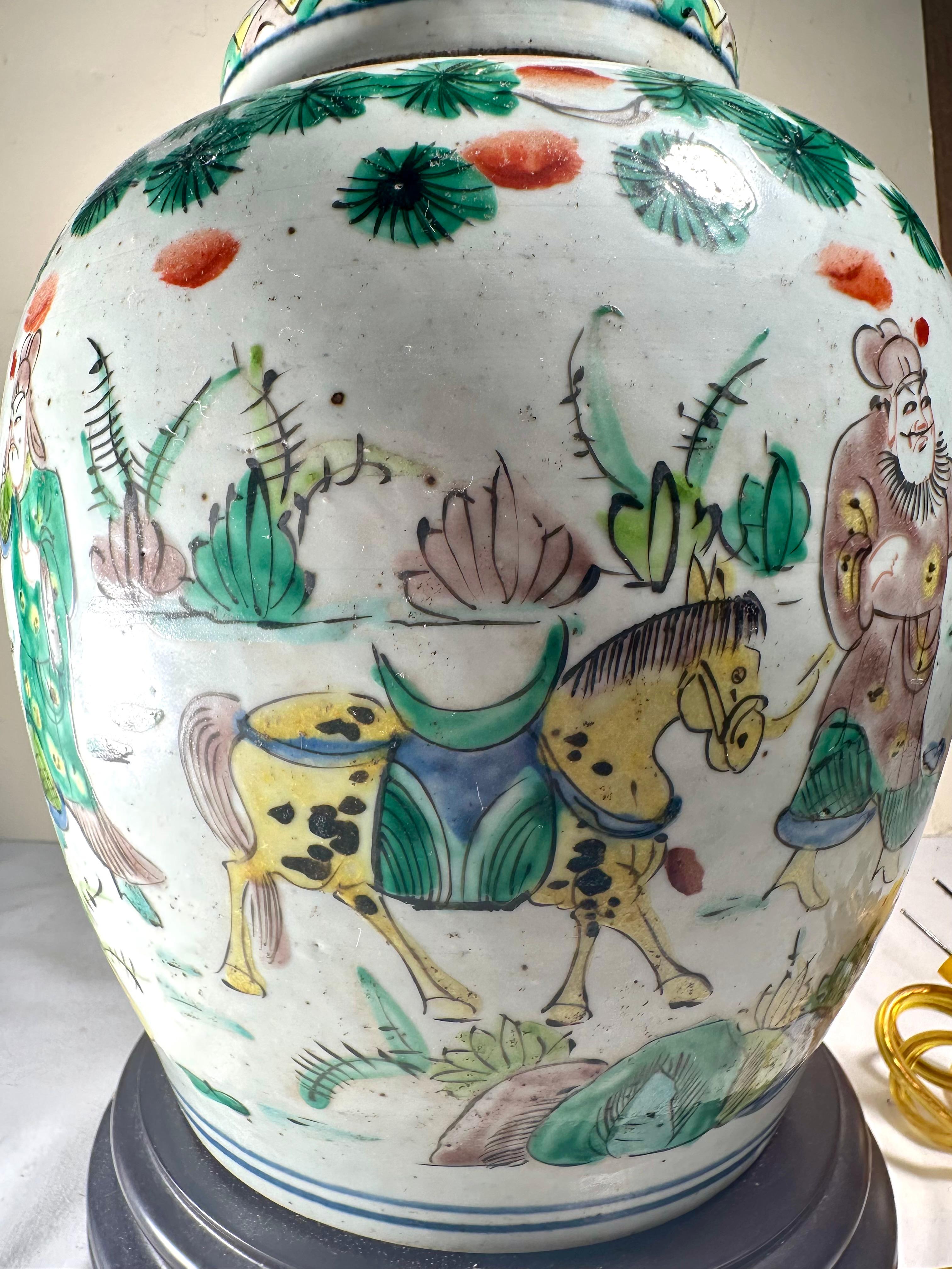 Antigua jarra china de jengibre Famille Verte del siglo XIX convertida en lámpara de mesa en Bueno estado para la venta en Vero Beach, FL
