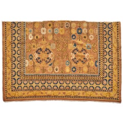 Antique 19th Century Chinese Gansu Rug Fragment with Floral Motifs - Rug & Kilim