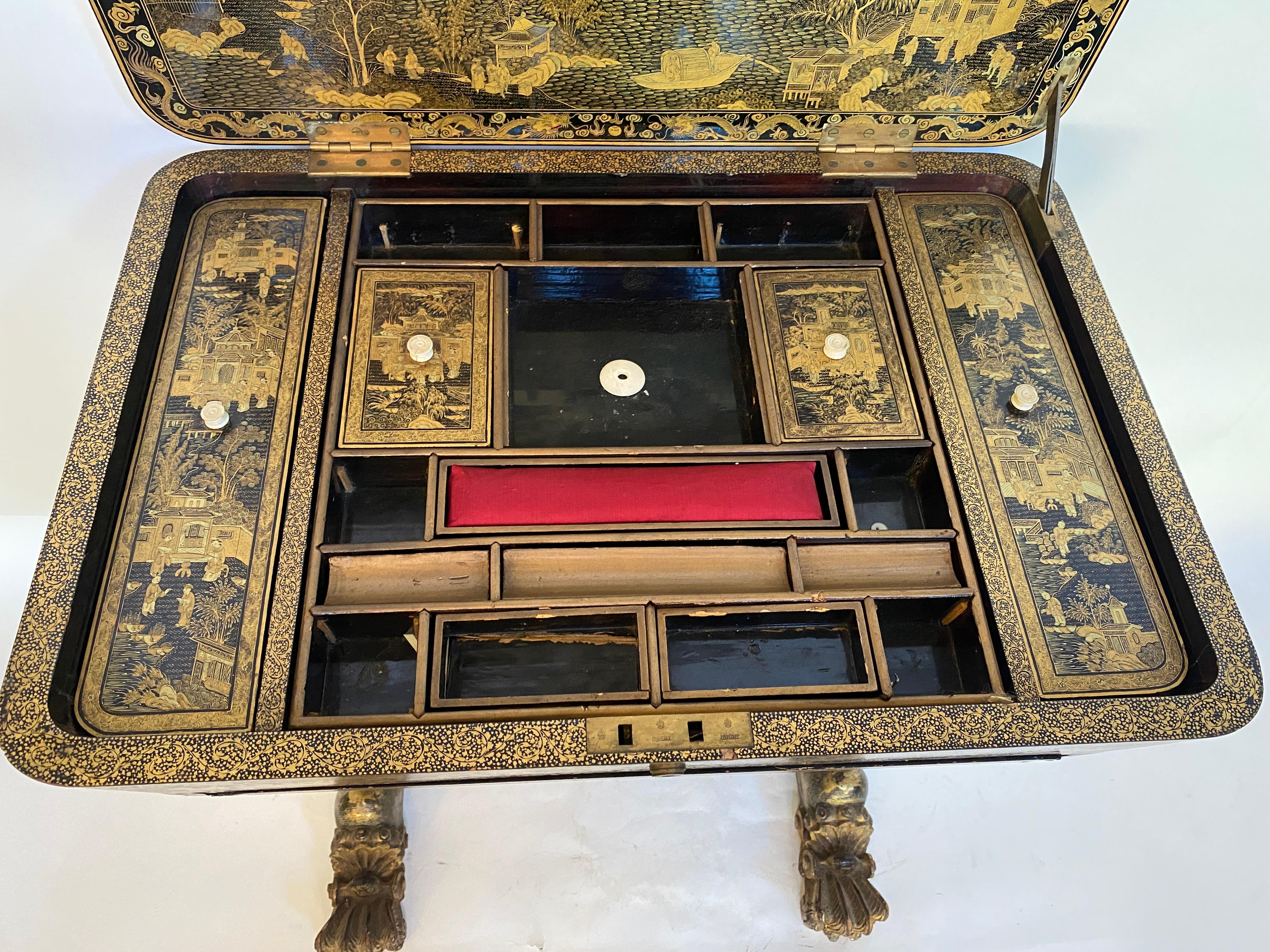Ancienne table à couture chinoise du 19ème siècle en laque dorée en vente 6