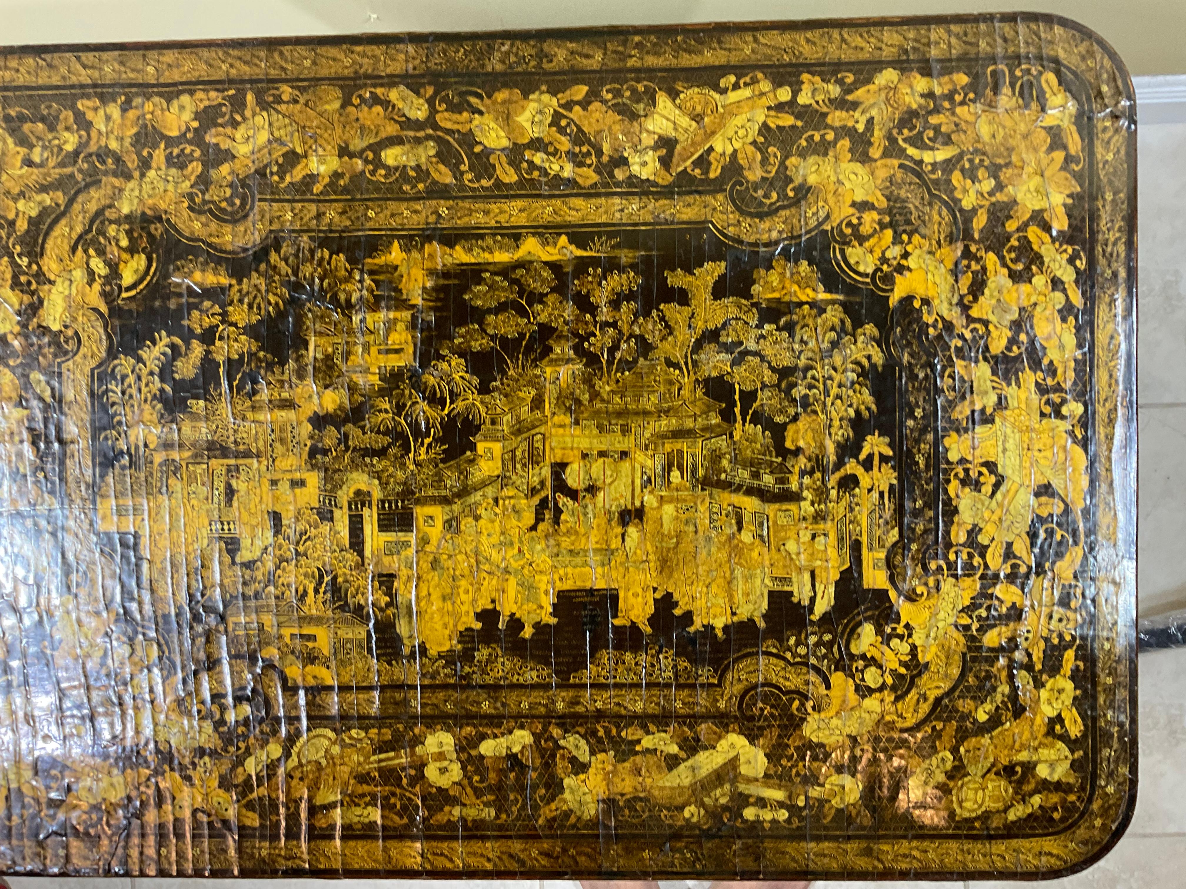 Wood Antique 19th Century Chinese Gilt Lacquer Sewing Table