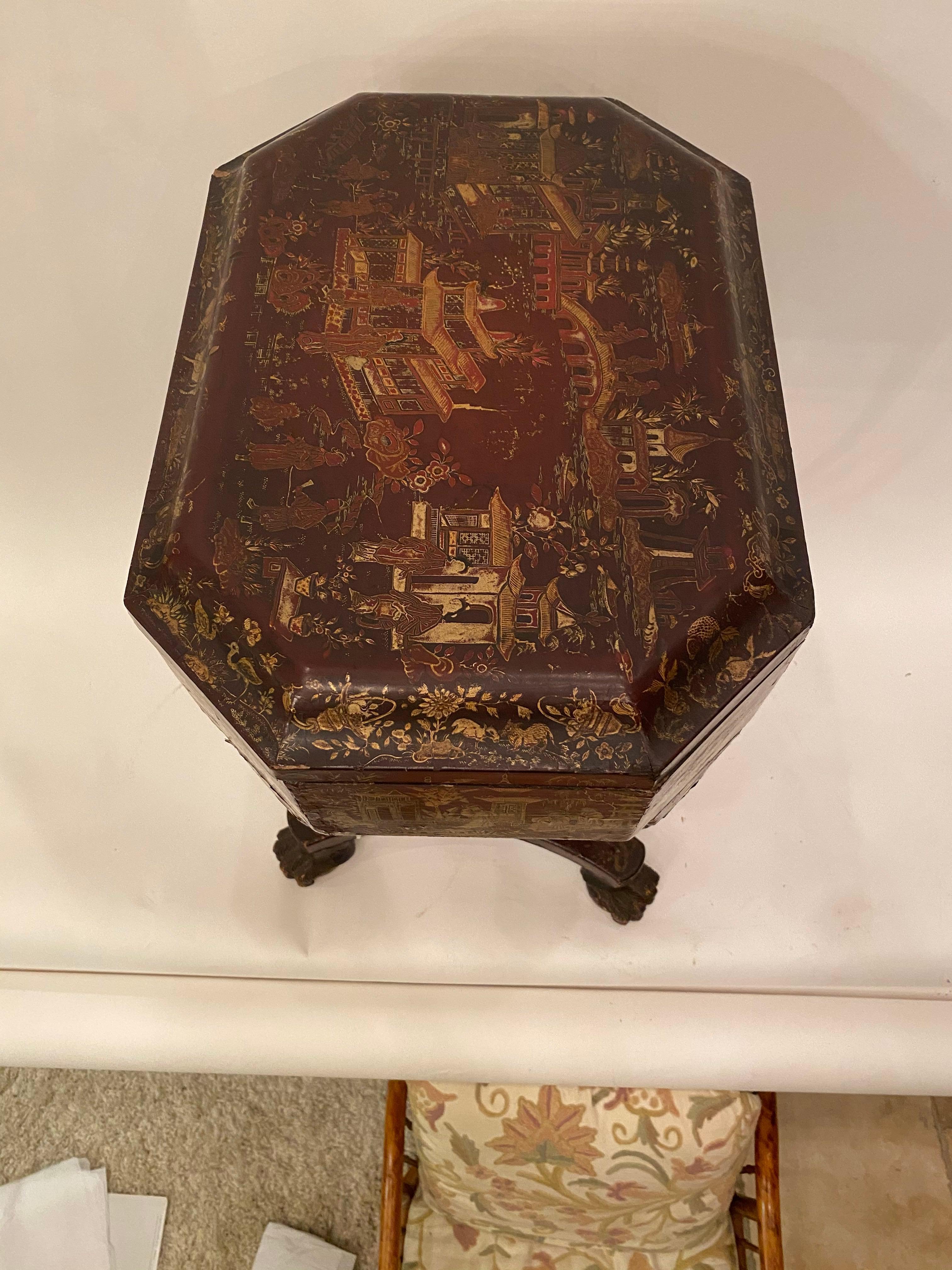 Antique 19th Century Chinese Lacquer Sewing Box with the Stand For Sale 8