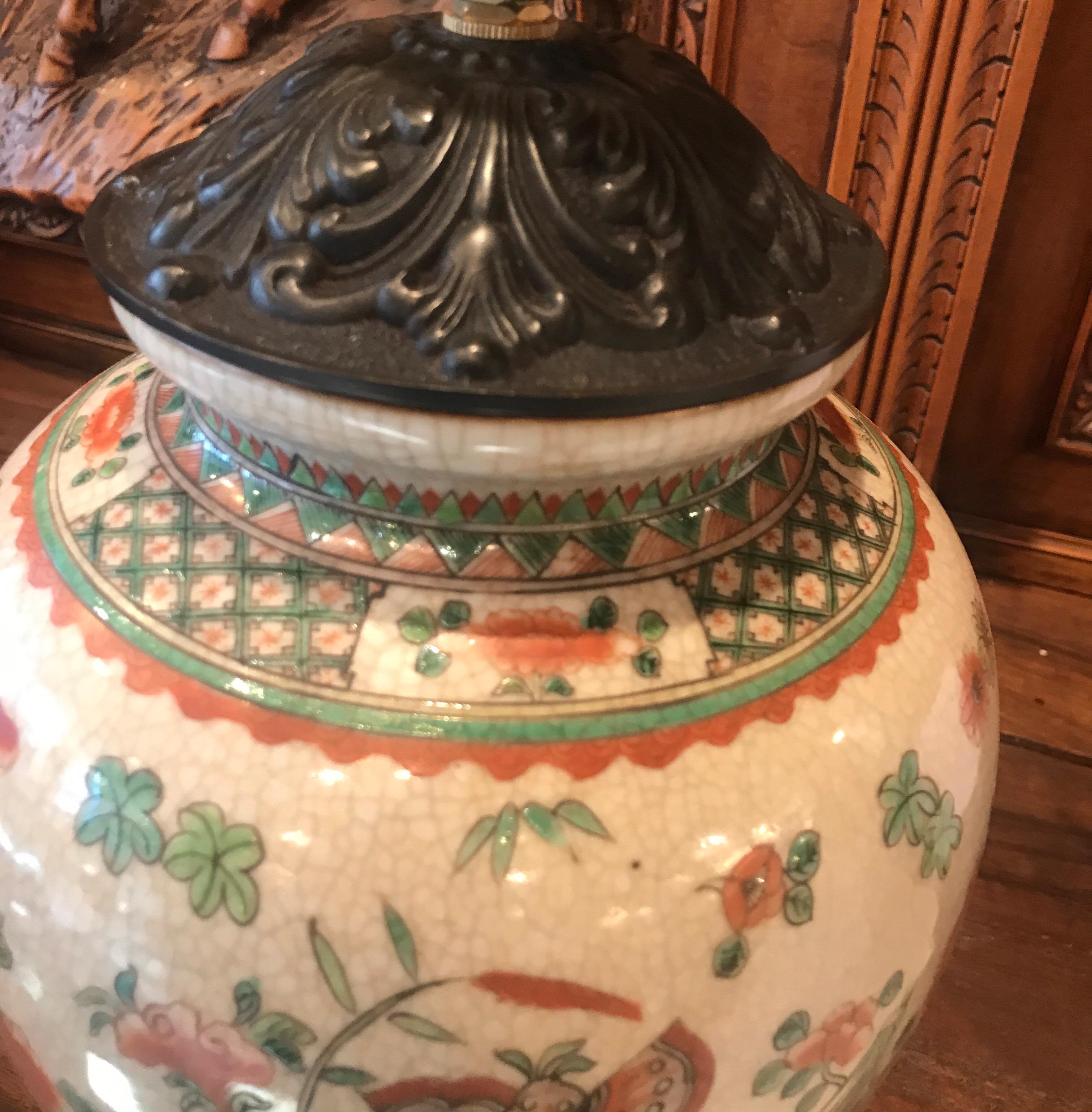 Antique 19th Century Chinese Porcelain Lamp 1