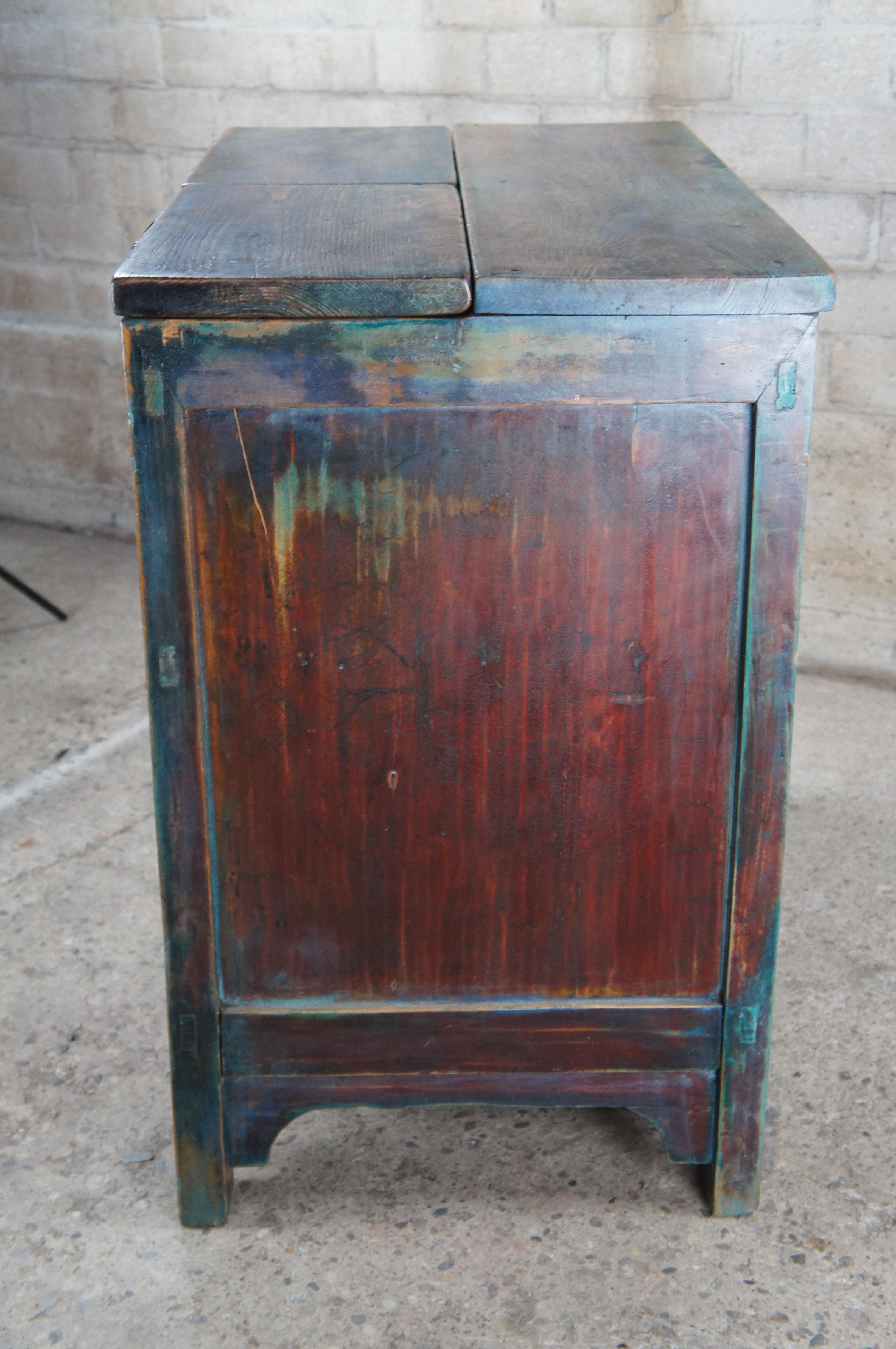 Antique 19th Century Chinese Shandong Ming Style Elm Painted Money Trunk Chest For Sale 6