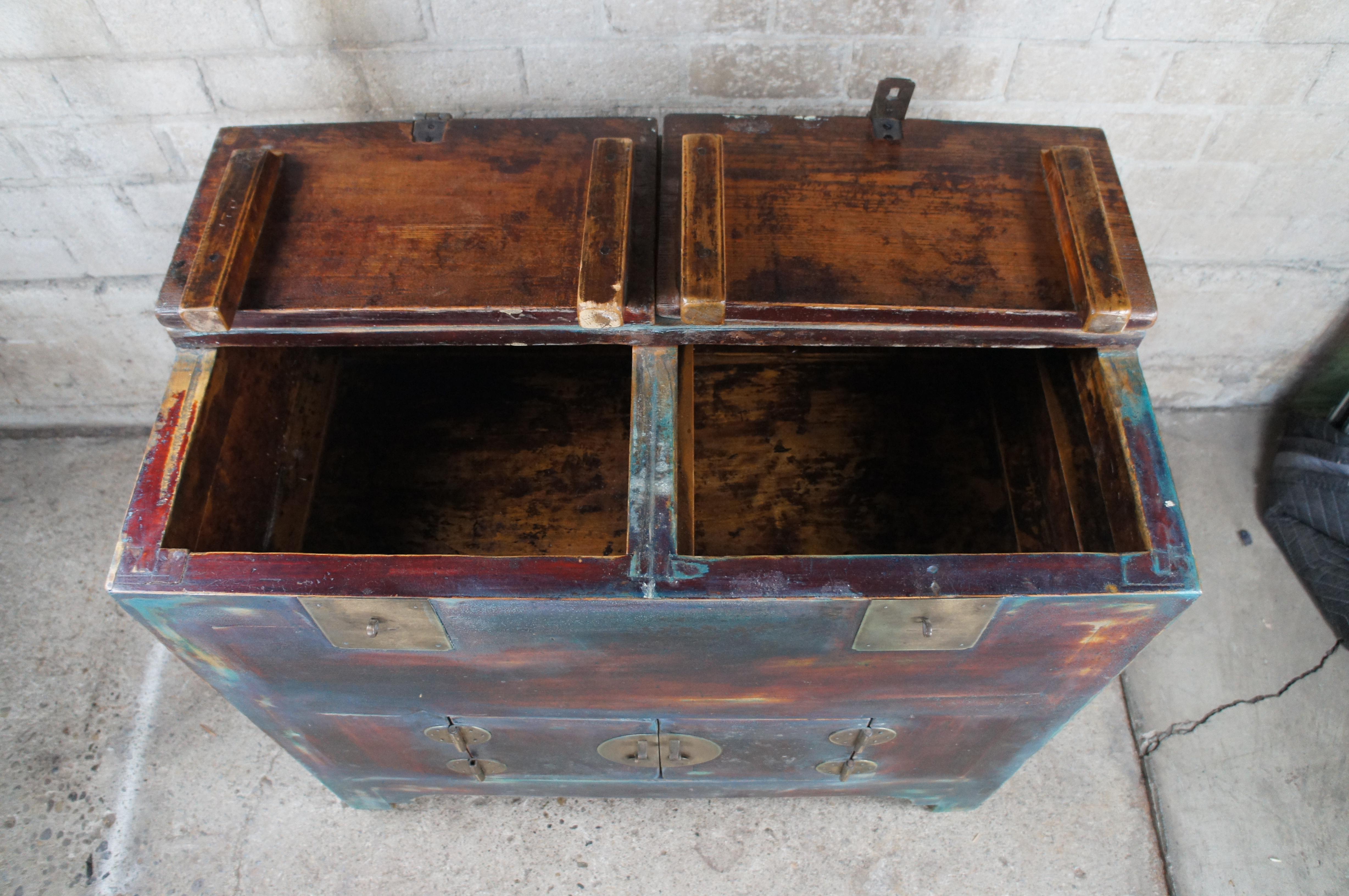 Antique 19th Century Chinese Shandong Ming Style Elm Painted Money Trunk Chest For Sale 1