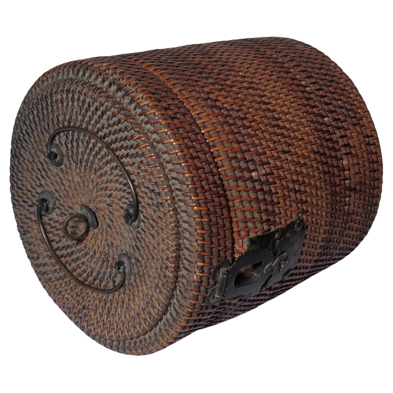  19th Century Chinese Woven Wicker Tea Pot Basket 4