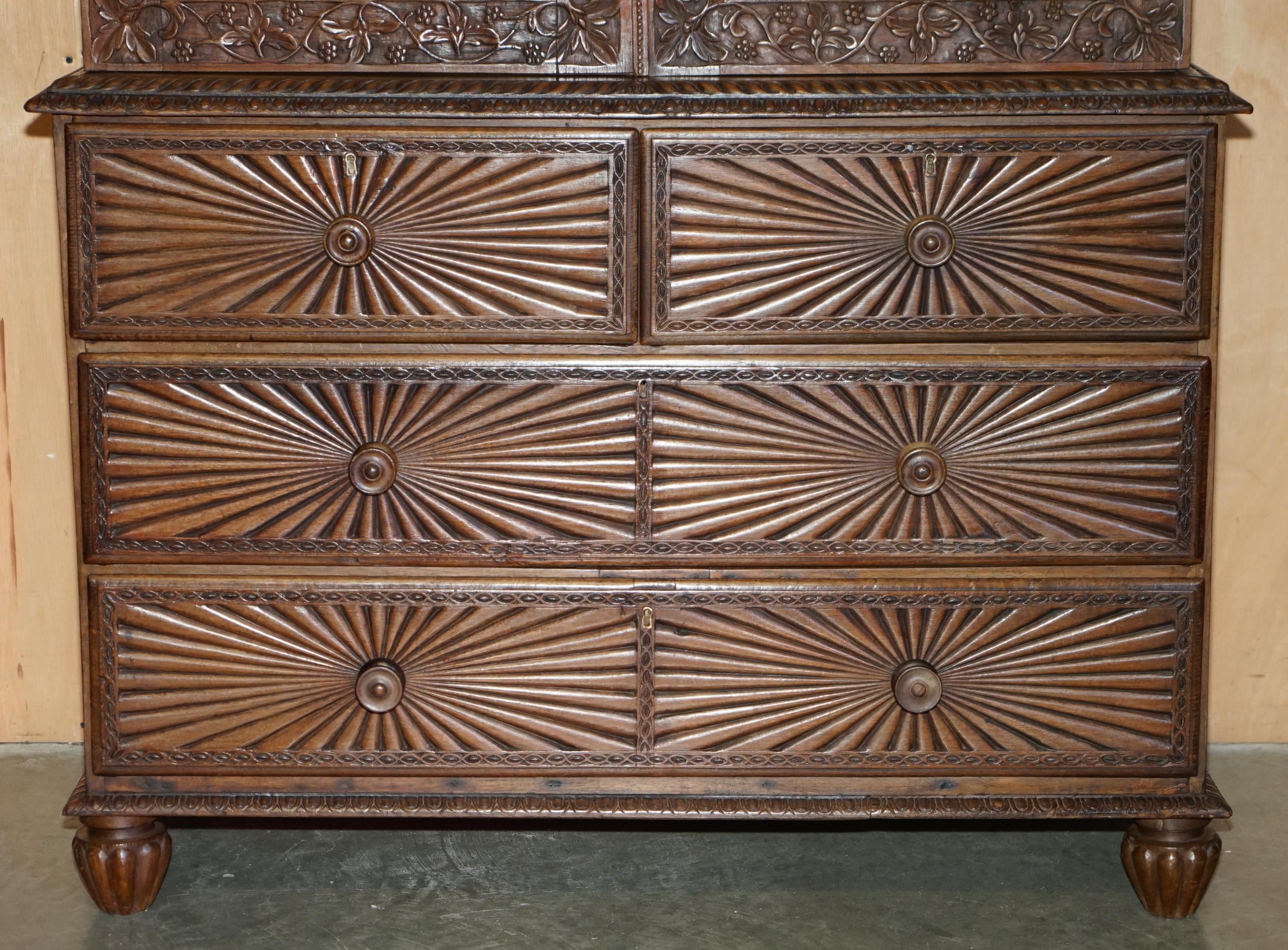 ANTIQUE 19TH CENTURY COLONIAL ANGLO INDIAN HARDWOOD BOOKCASE ON CHEST OF DRAWERs en vente 3