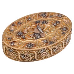 Antique 19th Century Continental Three Colour Gold Snuff Box c.1800