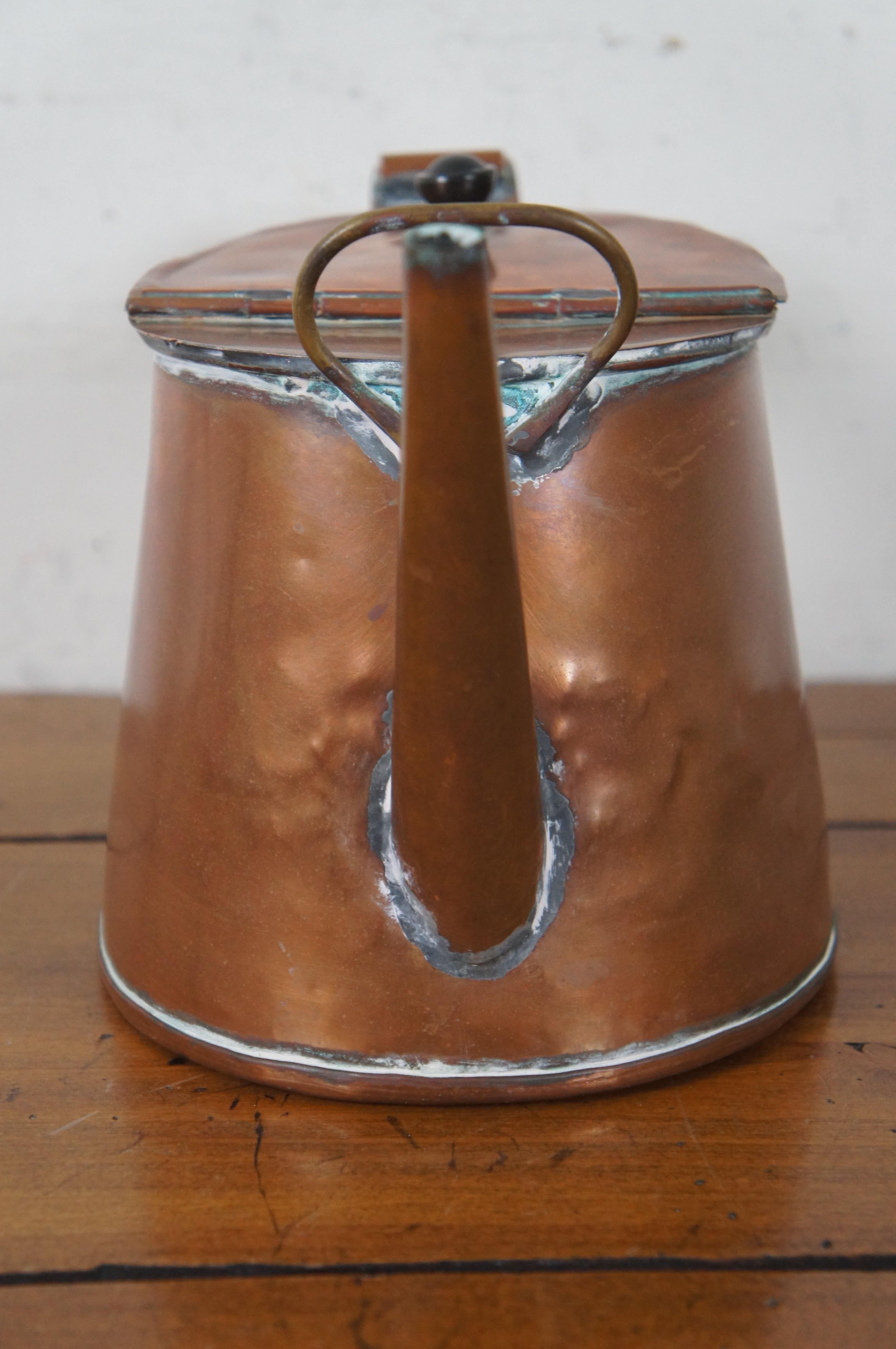 Antiquité 19ème siècle, Bouilloire en cuivre Théière Pot à eau Feu de camp Farmhouse en vente 1