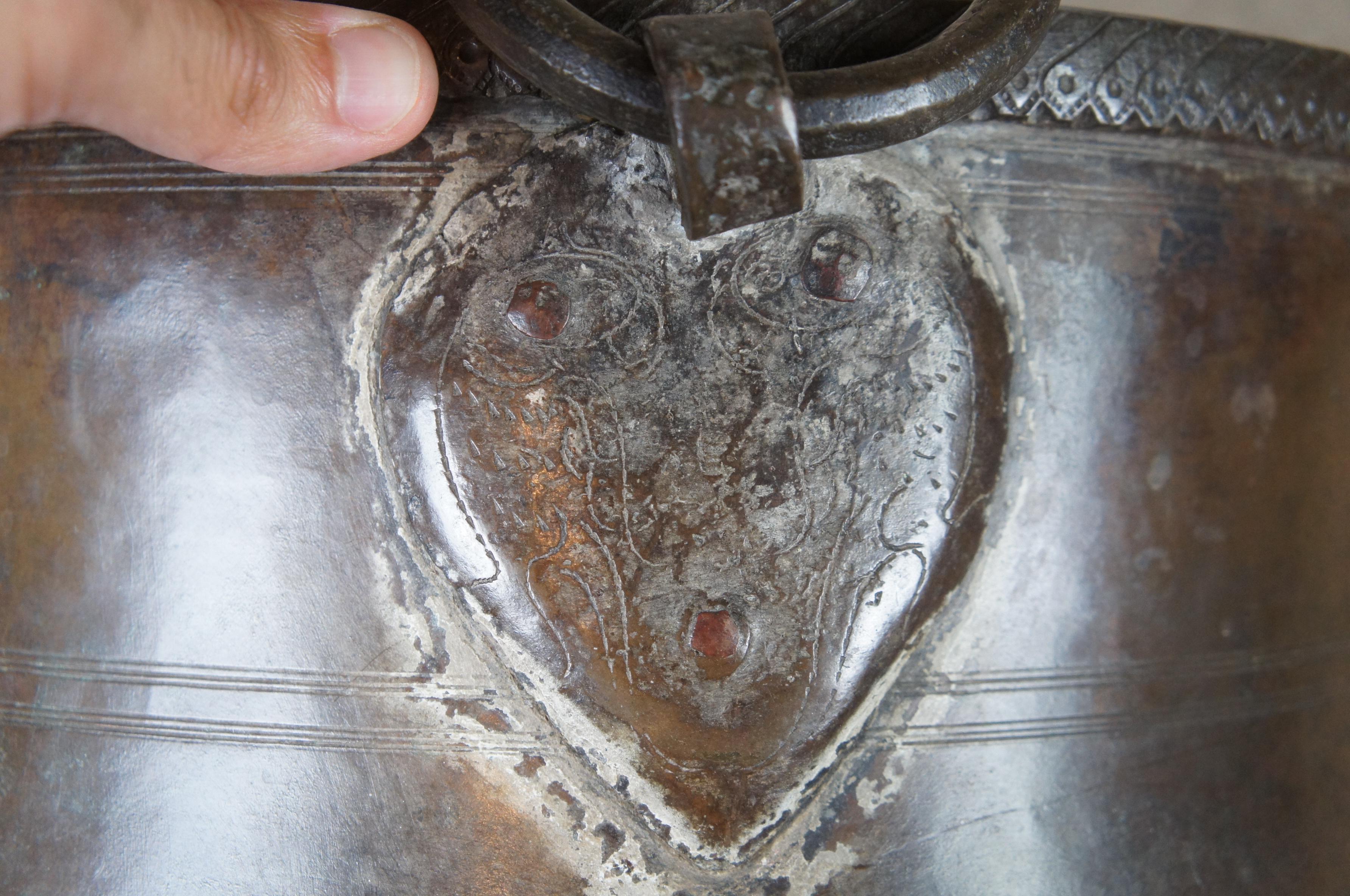 Antikes Kupfergefäß des 19. Jahrhunderts mit Eisengriffen, Wassertopf-Kauldron im Angebot 3