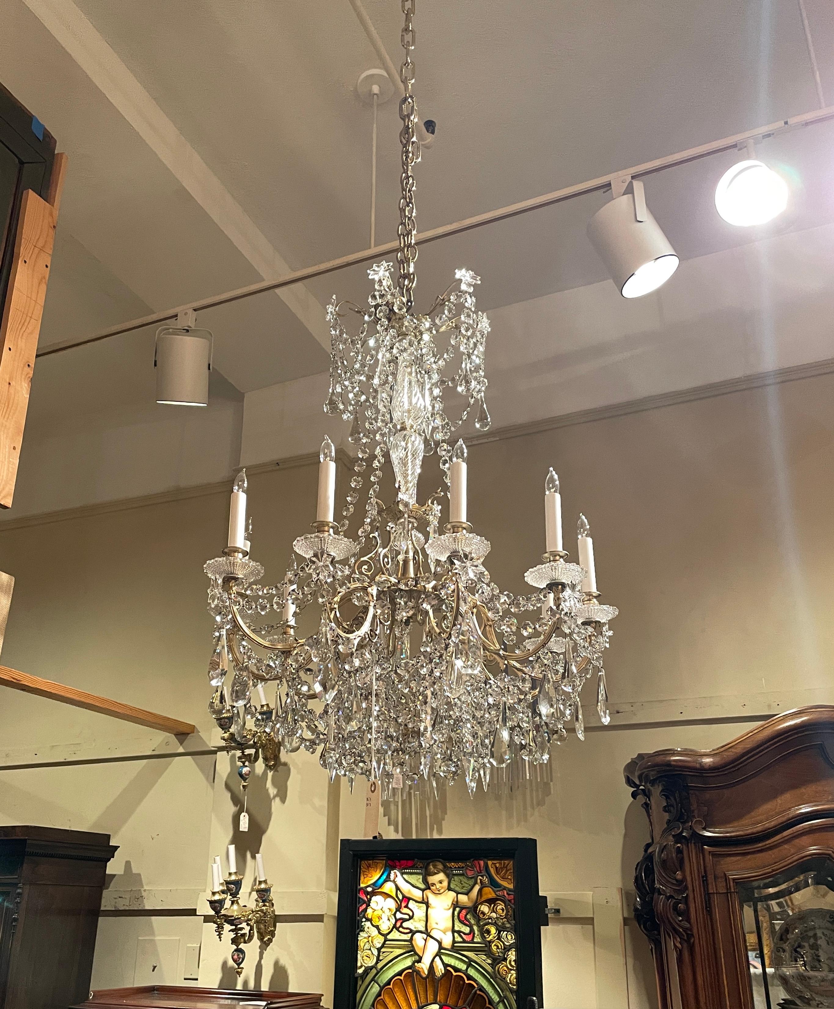 Antique 19th Century Cut Crystal & Gold Bronze 10-Light Chandelier, circa 1890 For Sale 3