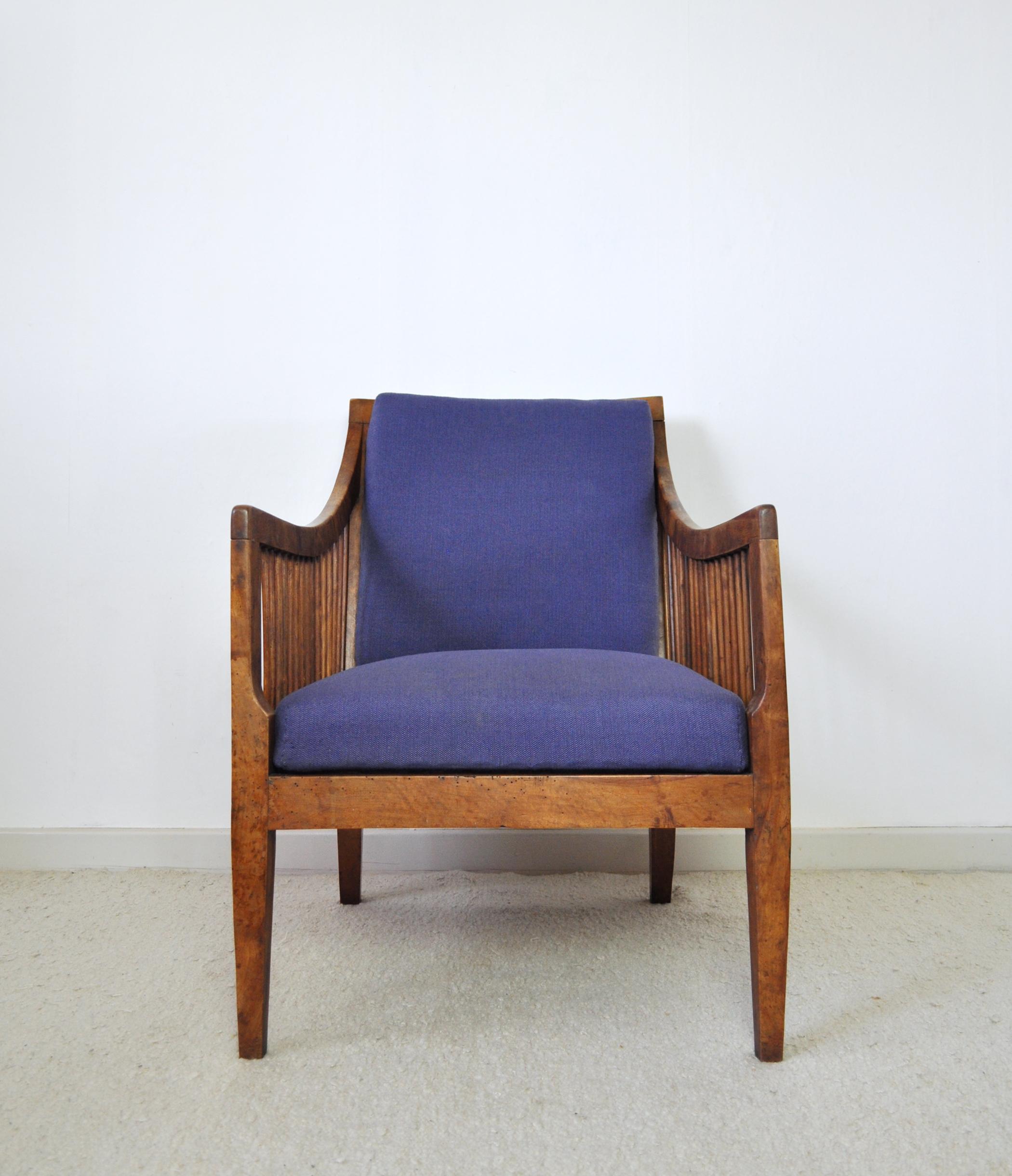 Scandinavian Modern Antique 19th Century Danish Walnut Bergère Chair For Sale