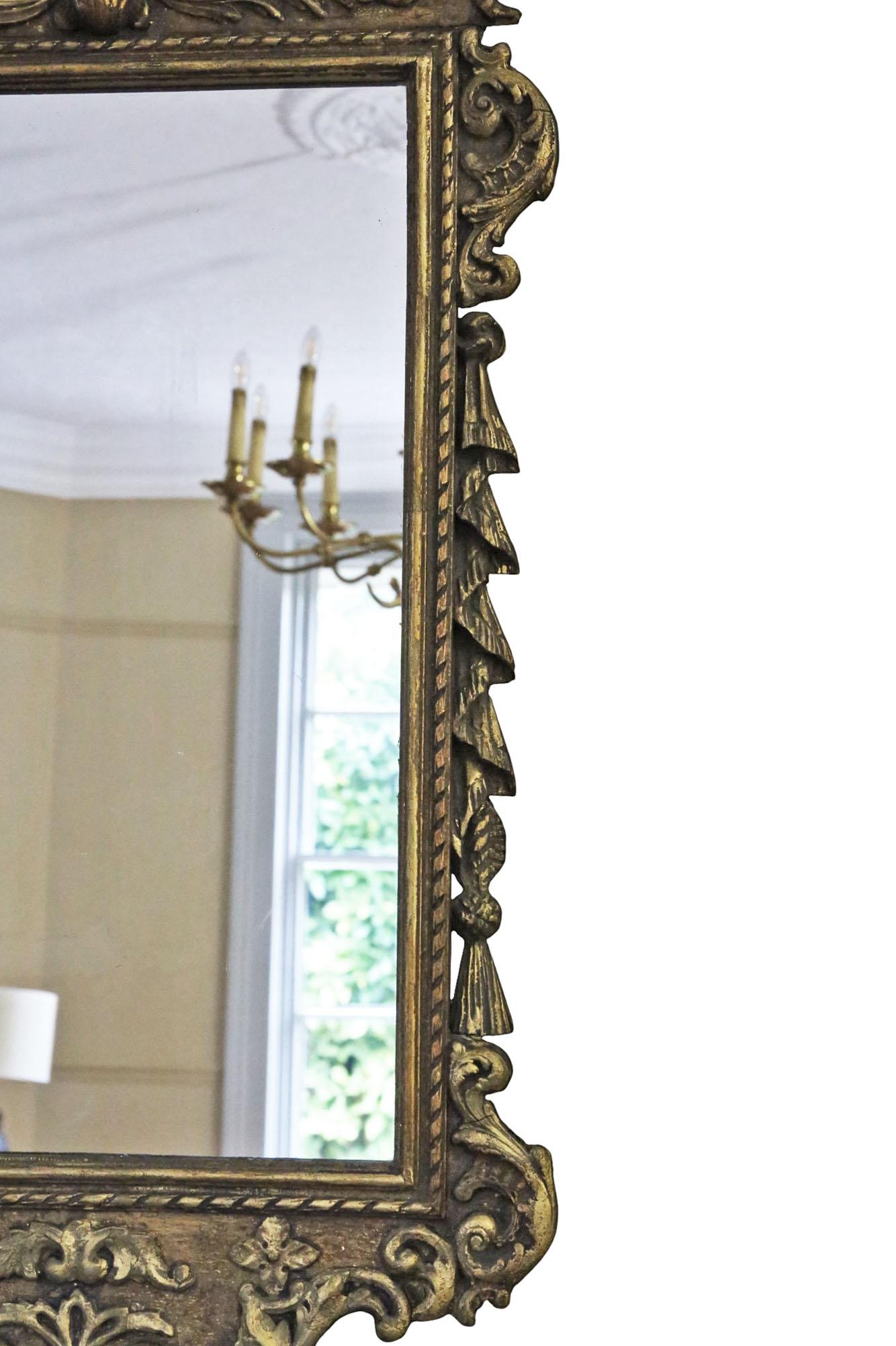 XIXe siècle Antique 19ème siècle Decorative Gilt Overmantle Wall Mirror en vente