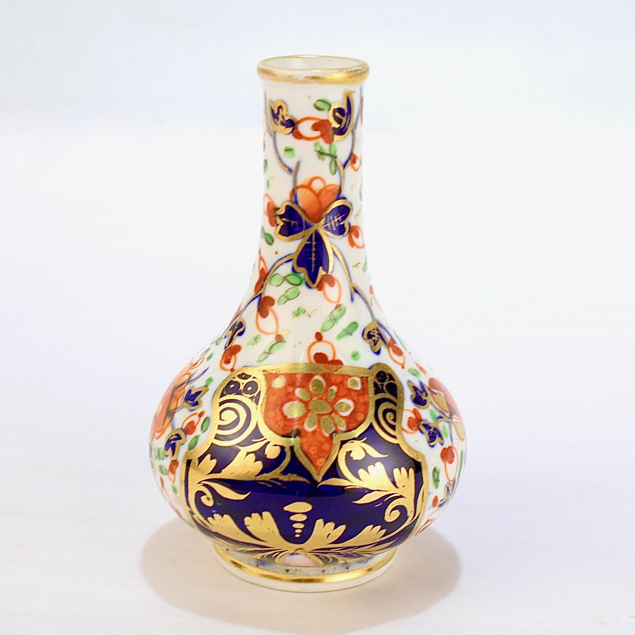Antique 19th Century Derby Porcelain Imari Pattern Cabinet Vase In Good Condition In Philadelphia, PA