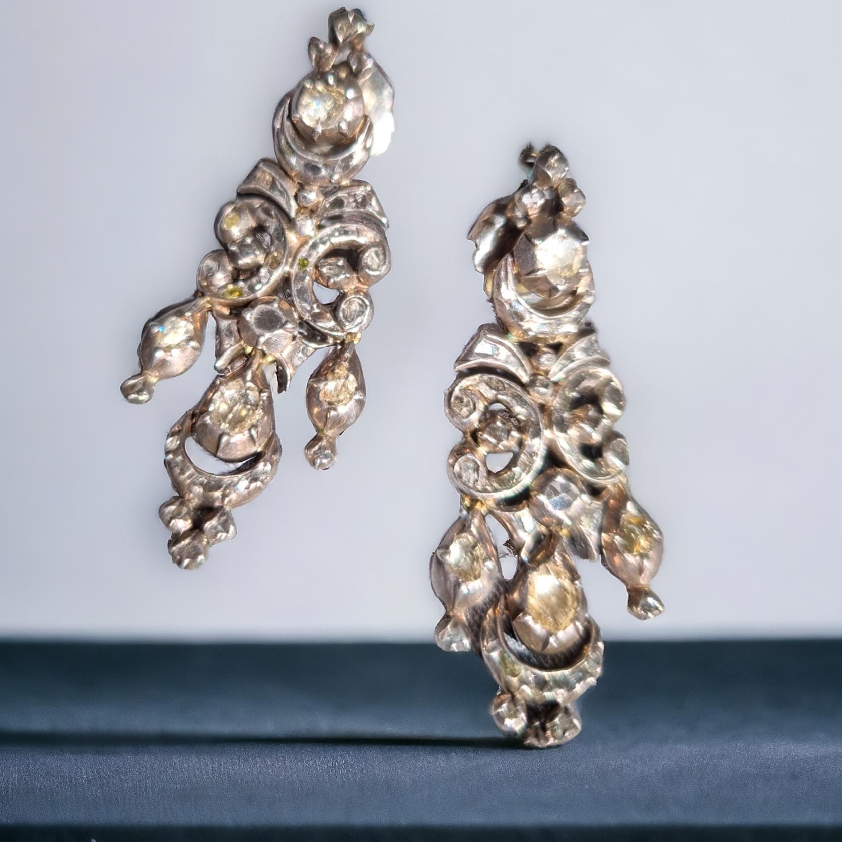 Antike Diamant-Chandelier-Ohrringe aus dem 19. Jahrhundert. (iberisch, georgisch). (Rosenschliff)