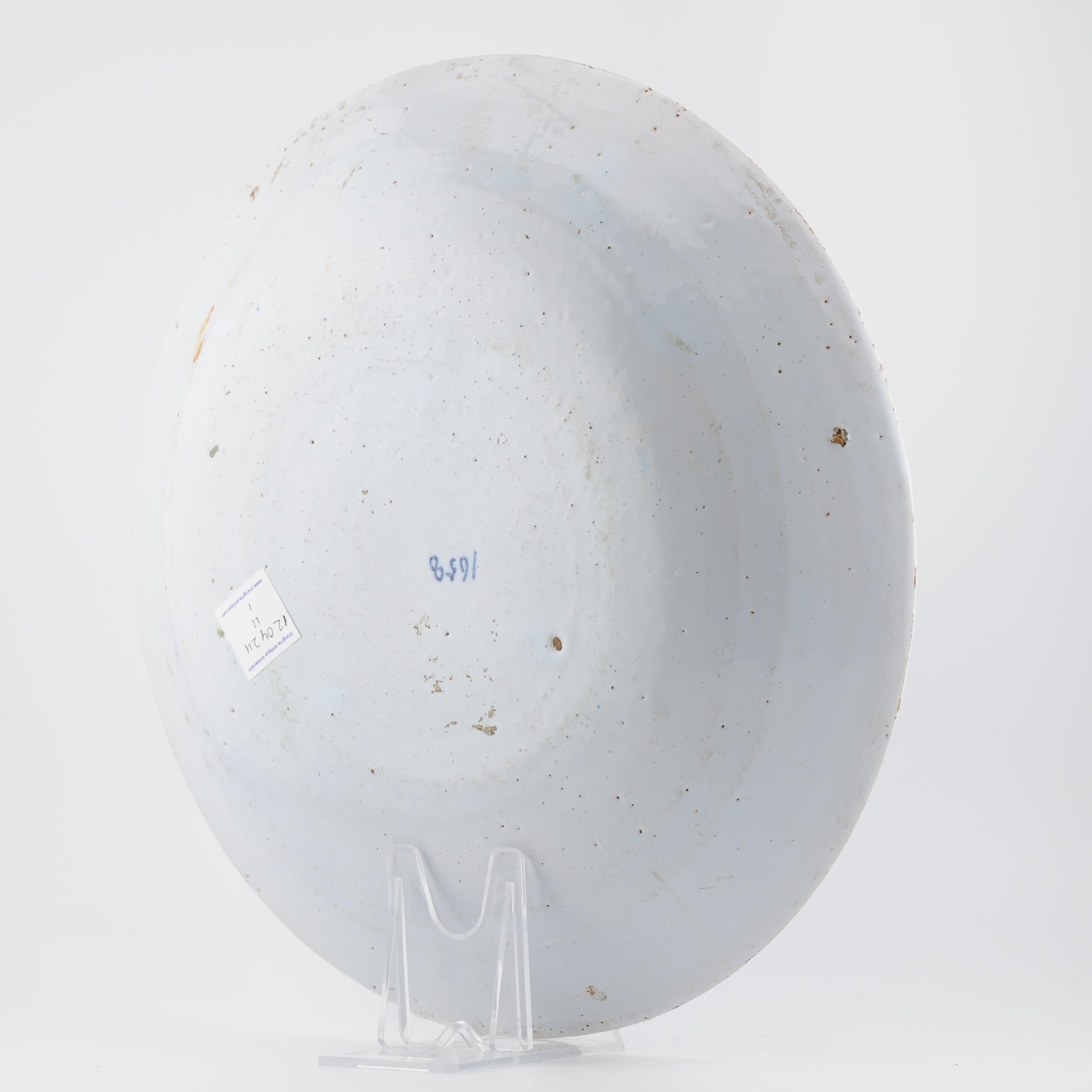 Ancienne assiette en faïence de Delft hollandaise du 19ème siècle Porceleine Klauw Bon état - En vente à Amsterdam, Noord Holland