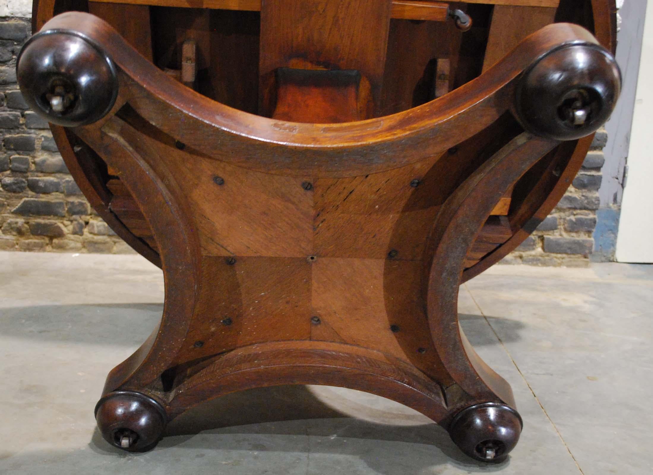 Antique 19th century Dutch Empire Extendable Mahogany Dining Table 4