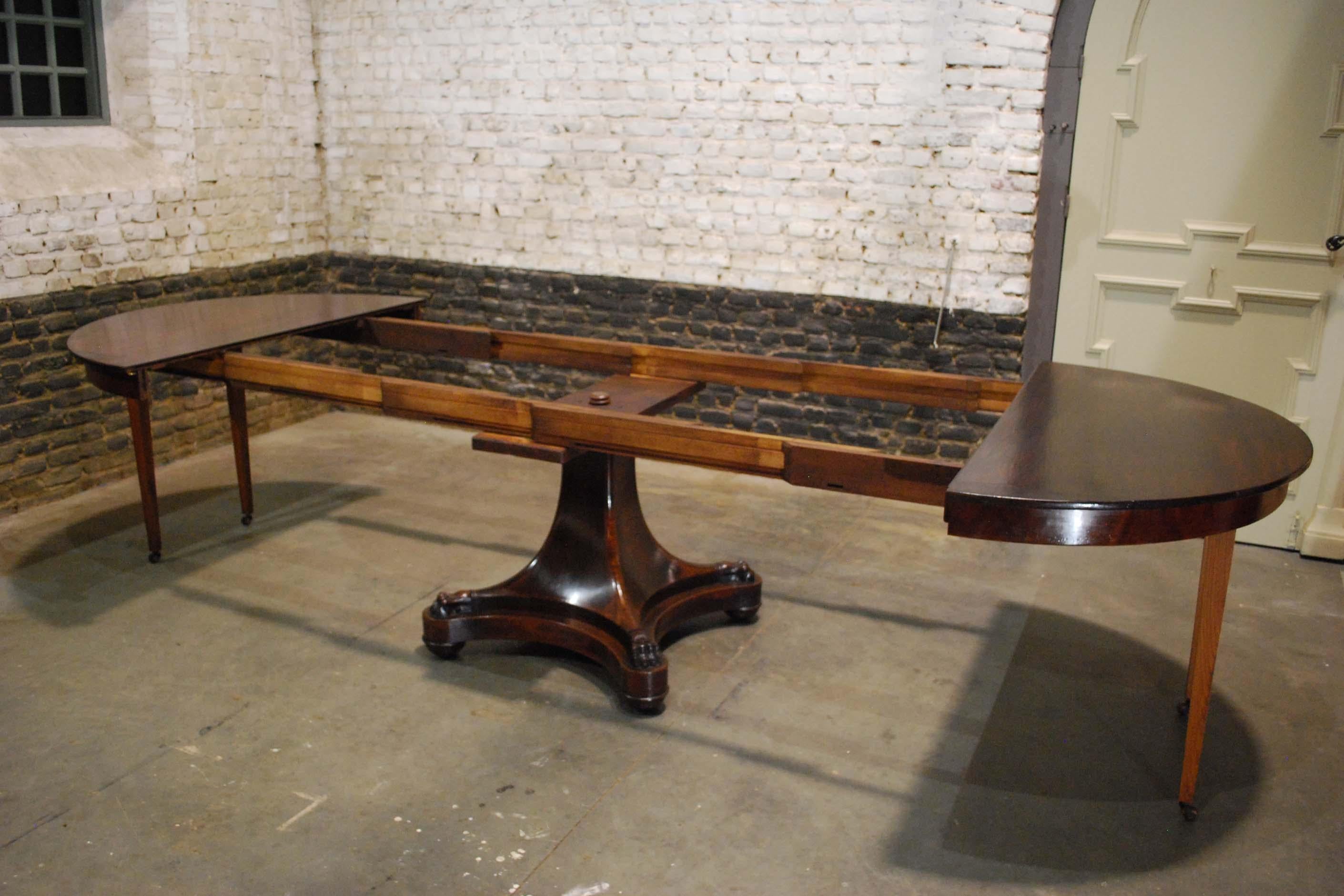 Antique 19th century Dutch Empire Extendable Mahogany Dining Table 7