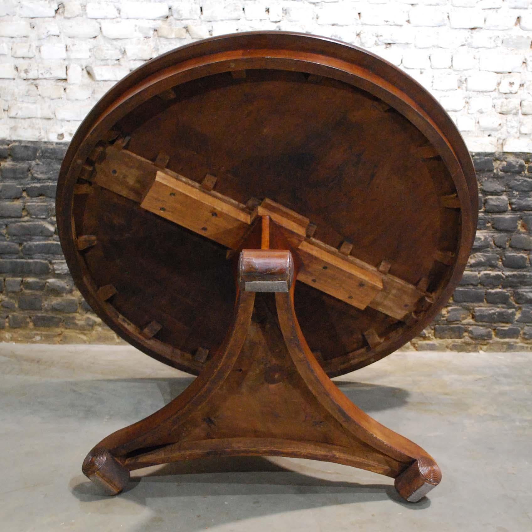 Antique 19th Century Dutch Empire Round Mahogany Dining Table 6