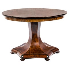 Ancienne table ronde en acajou de style Empire néerlandais du 19ème siècle sur socle hexagonal