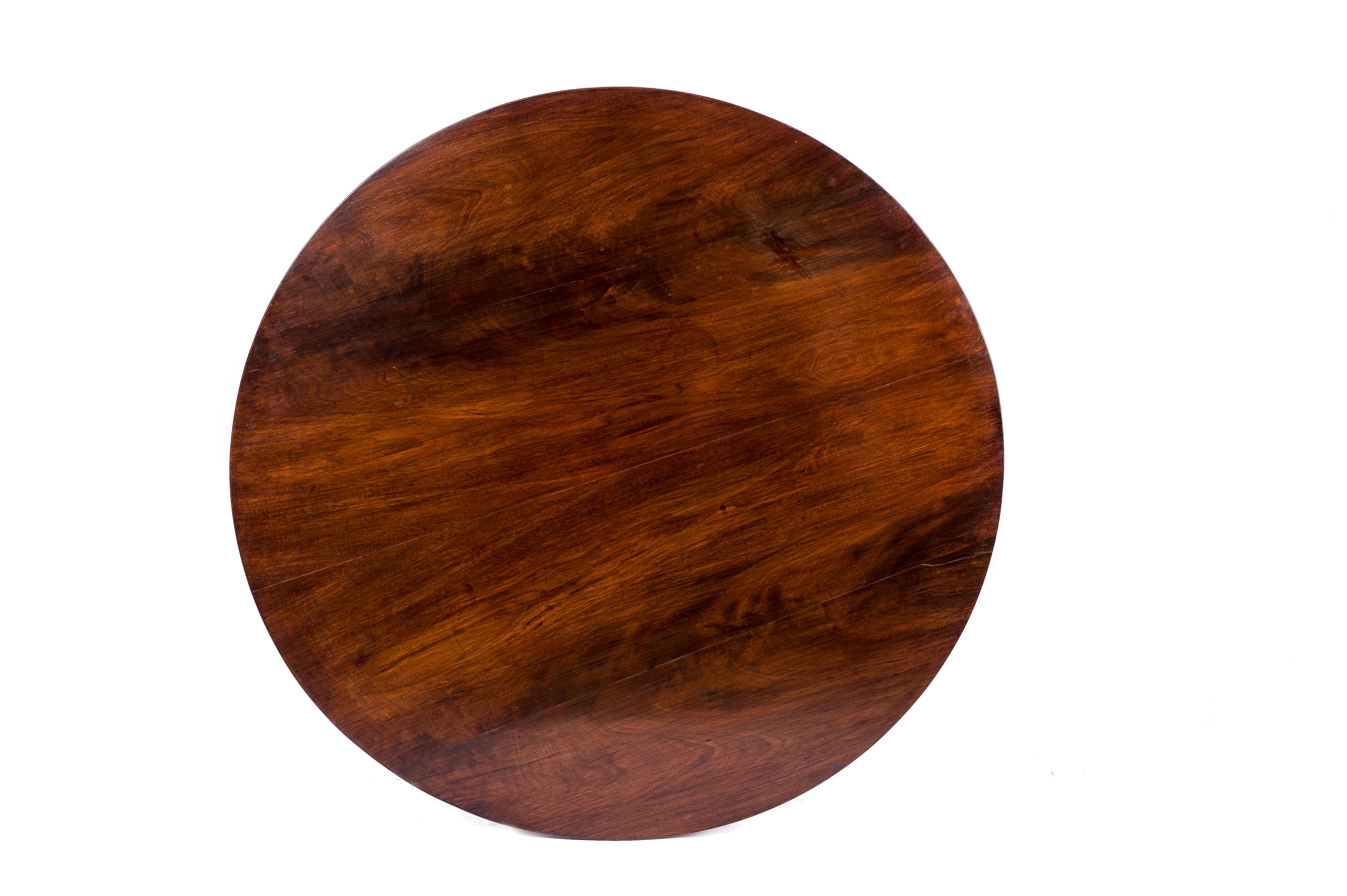 Polished Antique 19th Century Dutch Empire Warm Brown Round Mahogany Dining Table