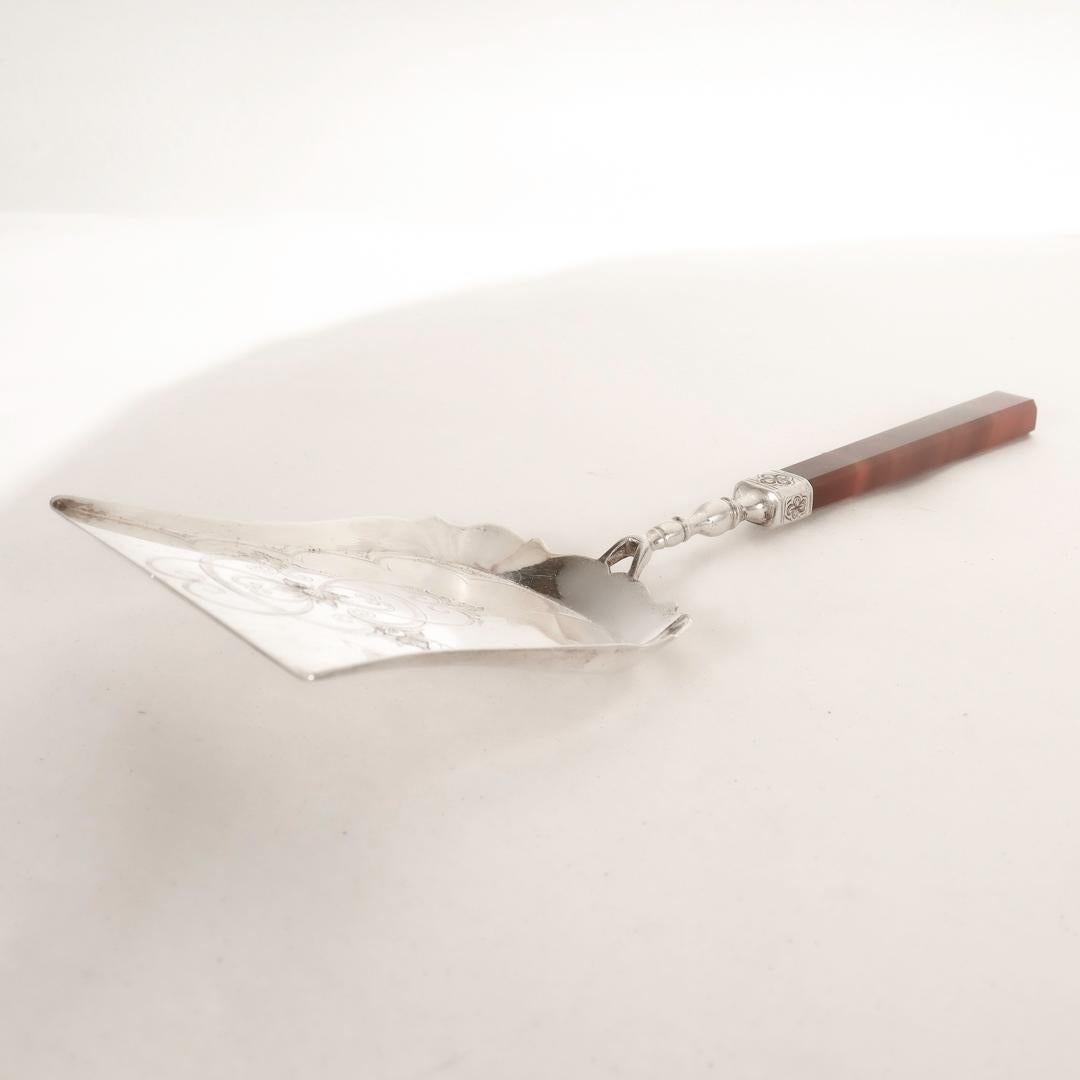 Antique 19th Century Dutch Silver & Banded Agate Pastry Server or Shovel In Good Condition For Sale In Philadelphia, PA