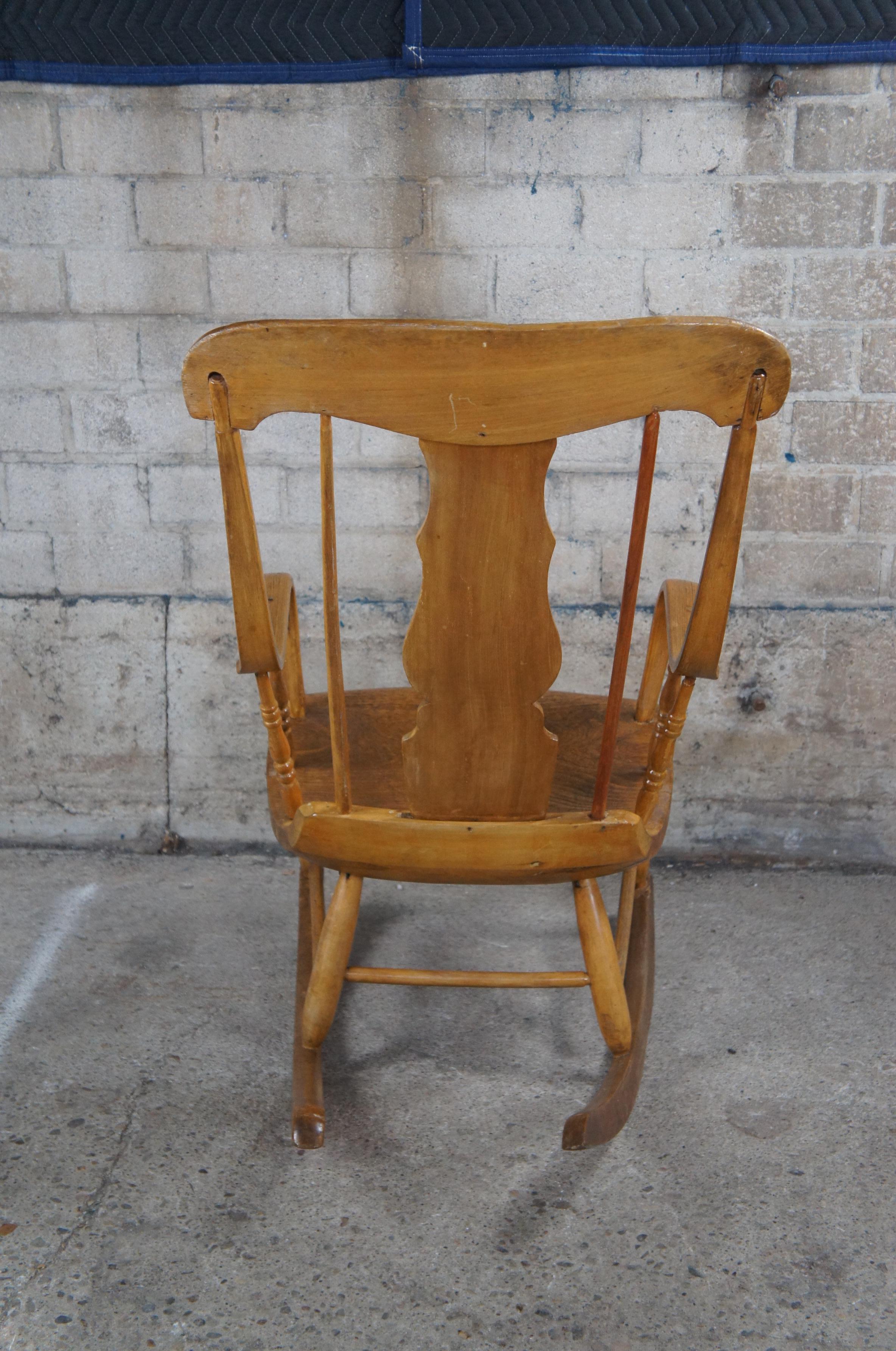Mid-19th Century Antique 19th Century Early American Farmhouse Oak Bentwood Rocking Arm Chair 