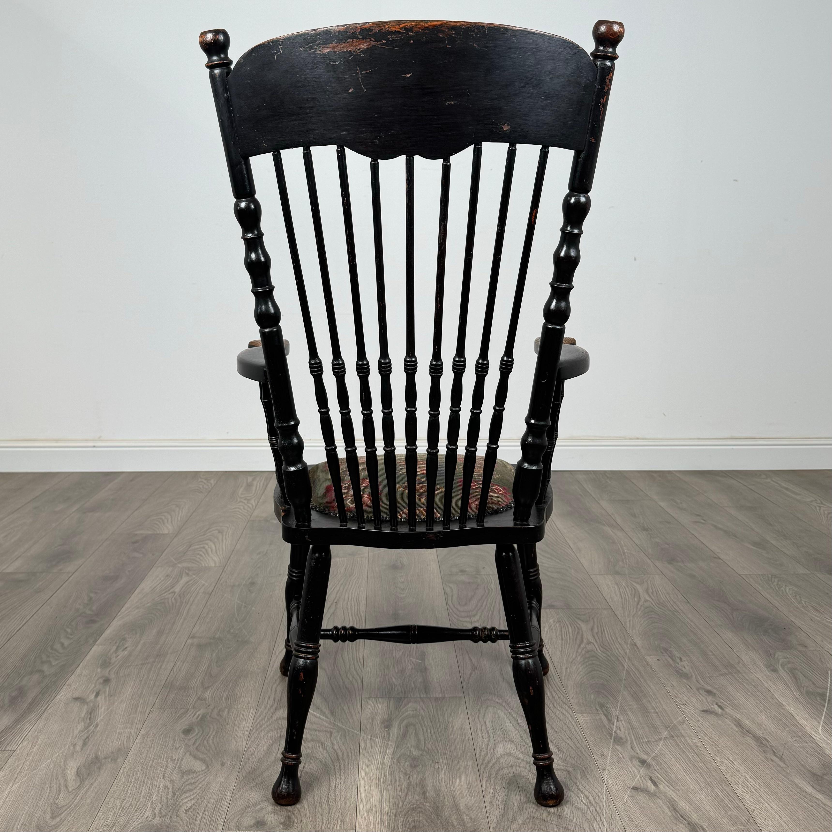 Antiker ebonisierter Windsor-Sessel aus Eiche aus dem 19. Jahrhundert ( REF AF-3467) (Eichenholz) im Angebot