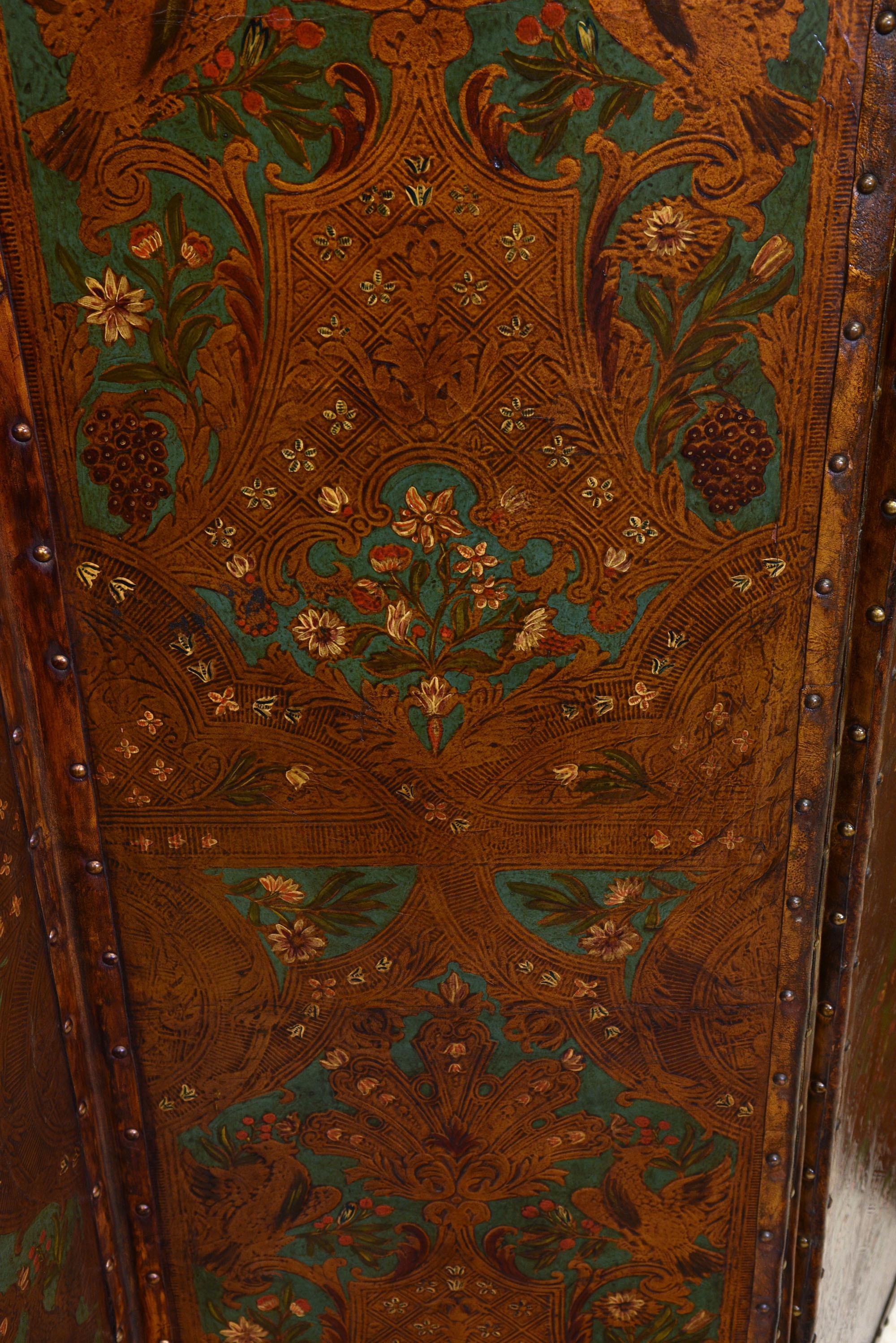 Antique 19th Century Embossed Leather & Faux Leather Four Fold Screen In Good Condition For Sale In Norwich, GB