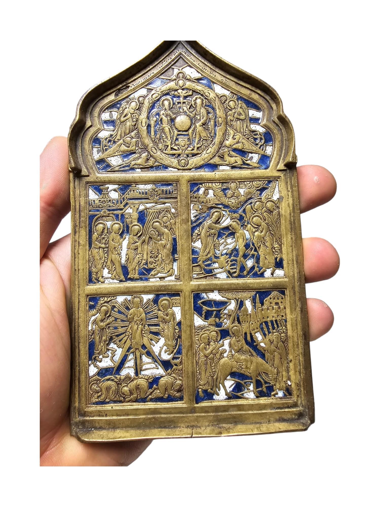 Antique 19th Century Enamelled Bronze Travel Icon For Sale 4