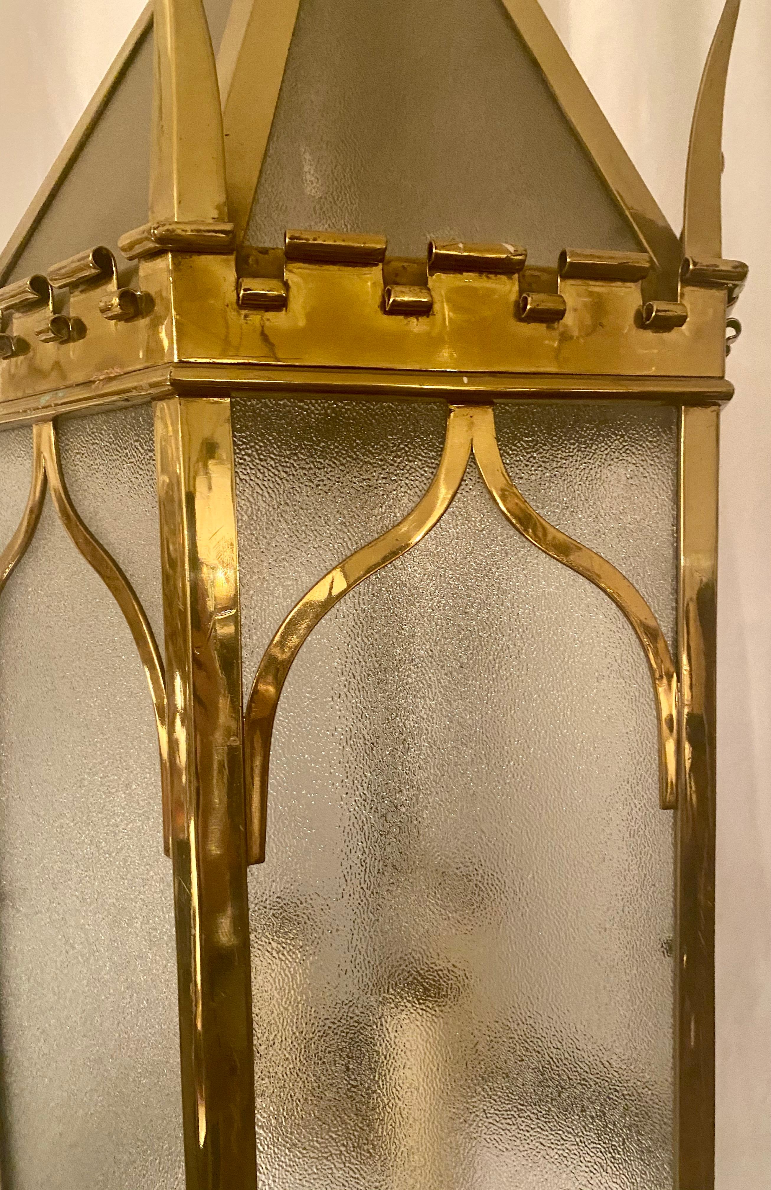 Antique 19th Century English Brass and Frosted Glass Lantern, circa 1890-1900 For Sale 3