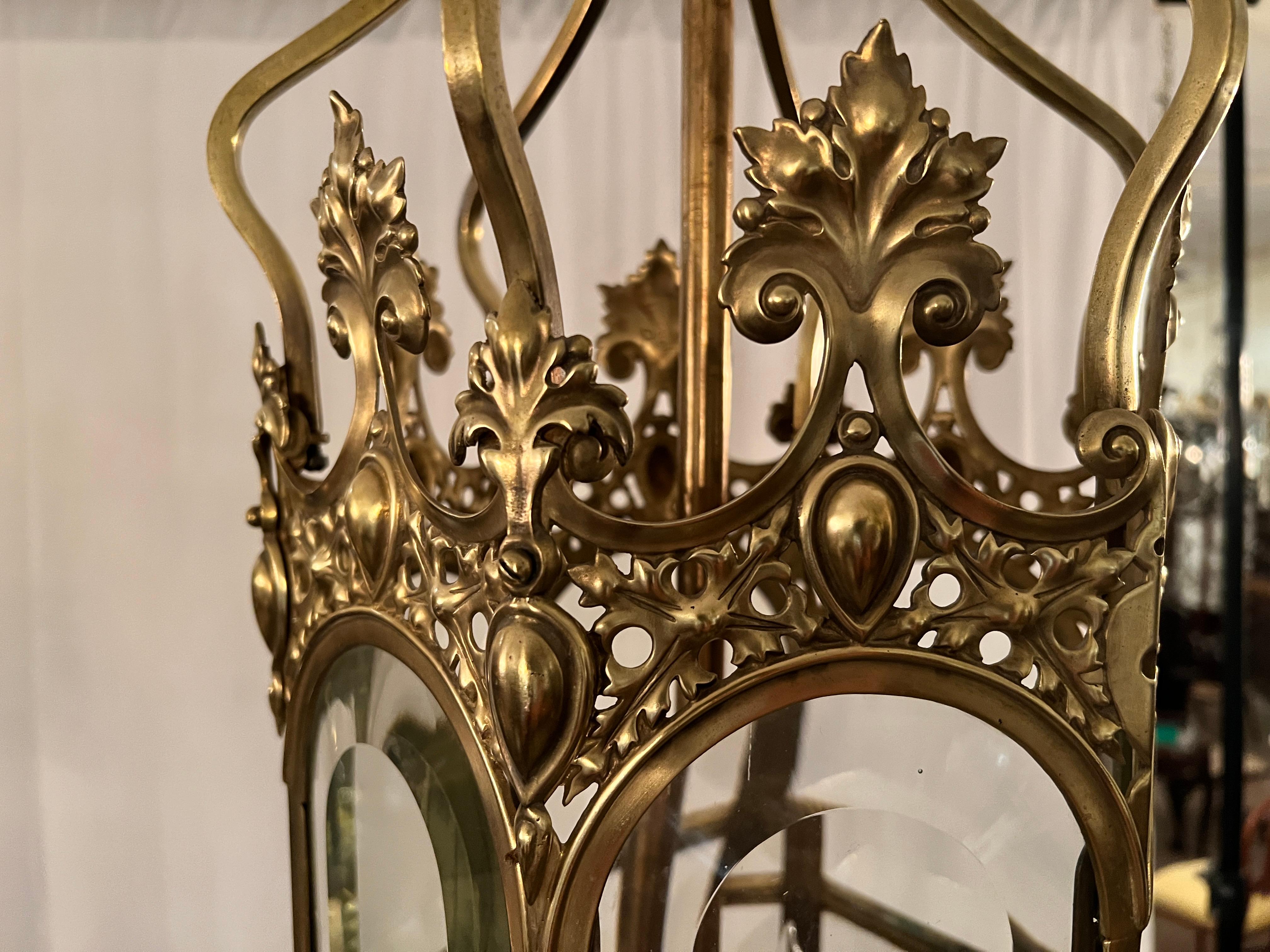 Antique 19th Century English Brass Beveled Glass Lantern  For Sale 1