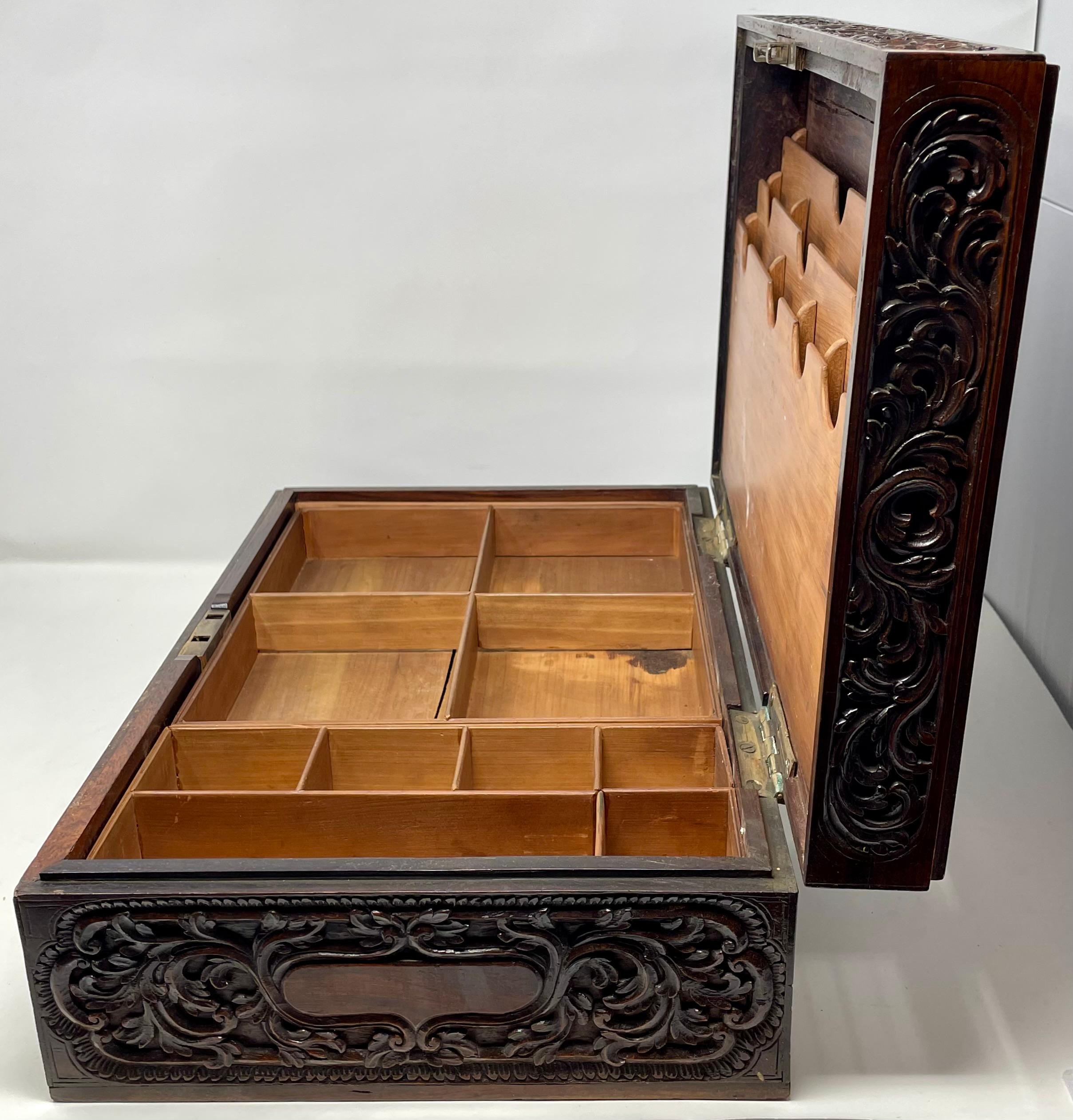 Ancienne boîte aux lettres anglaise du 19e siècle en teck sculpté, vers 1880-1890. en vente 1