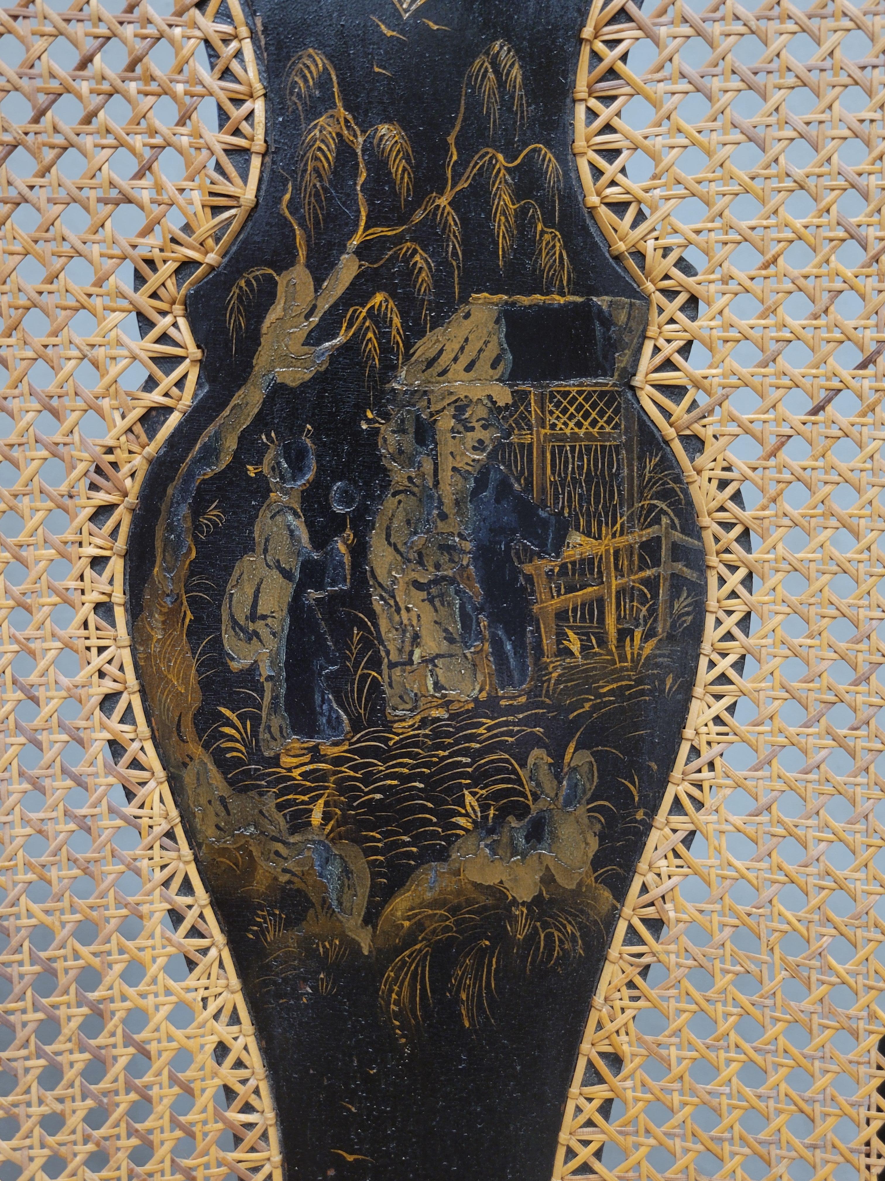 Antico divano con schienale a sedia in lacca e canna inglese del XIX secolo in vendita 8