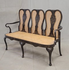 Antiguo Sillón con Respaldo de Caña y Laca Chinoiserie Inglesa del Siglo XIX