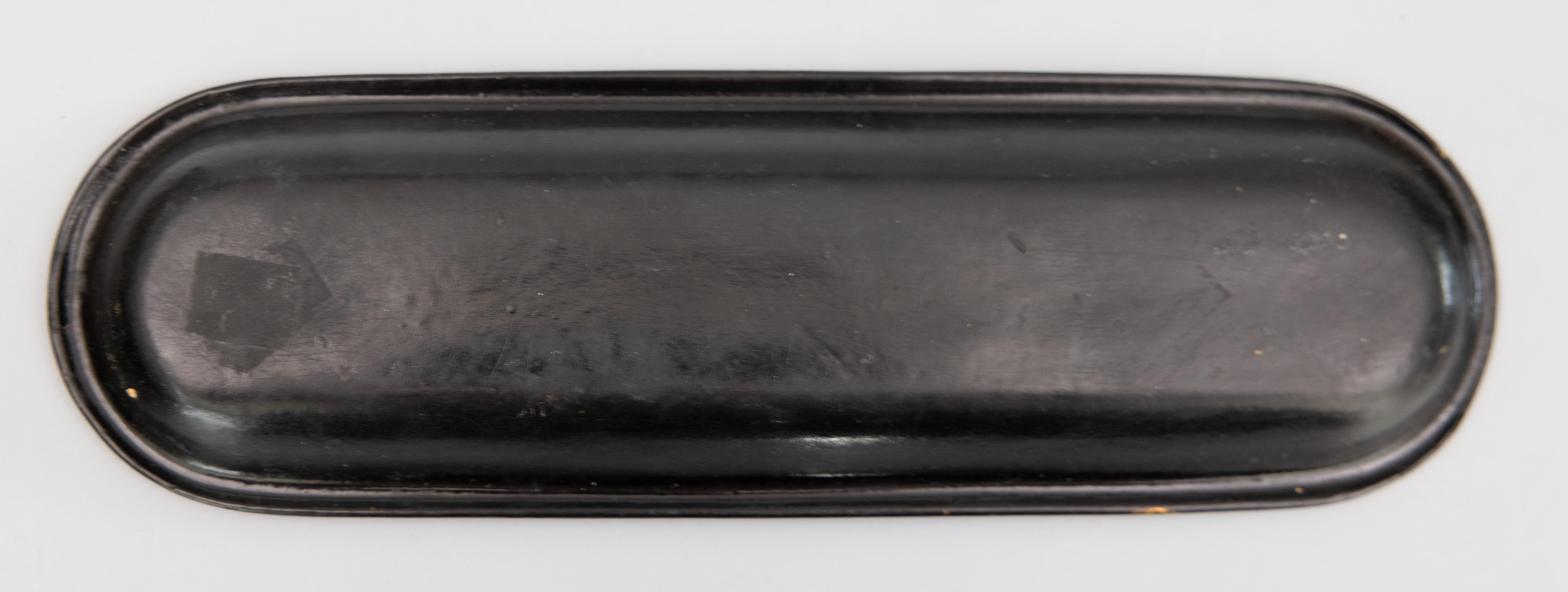 Antique 19th Century English Chinoiserie Papier Mache Pen Tray For Sale 2